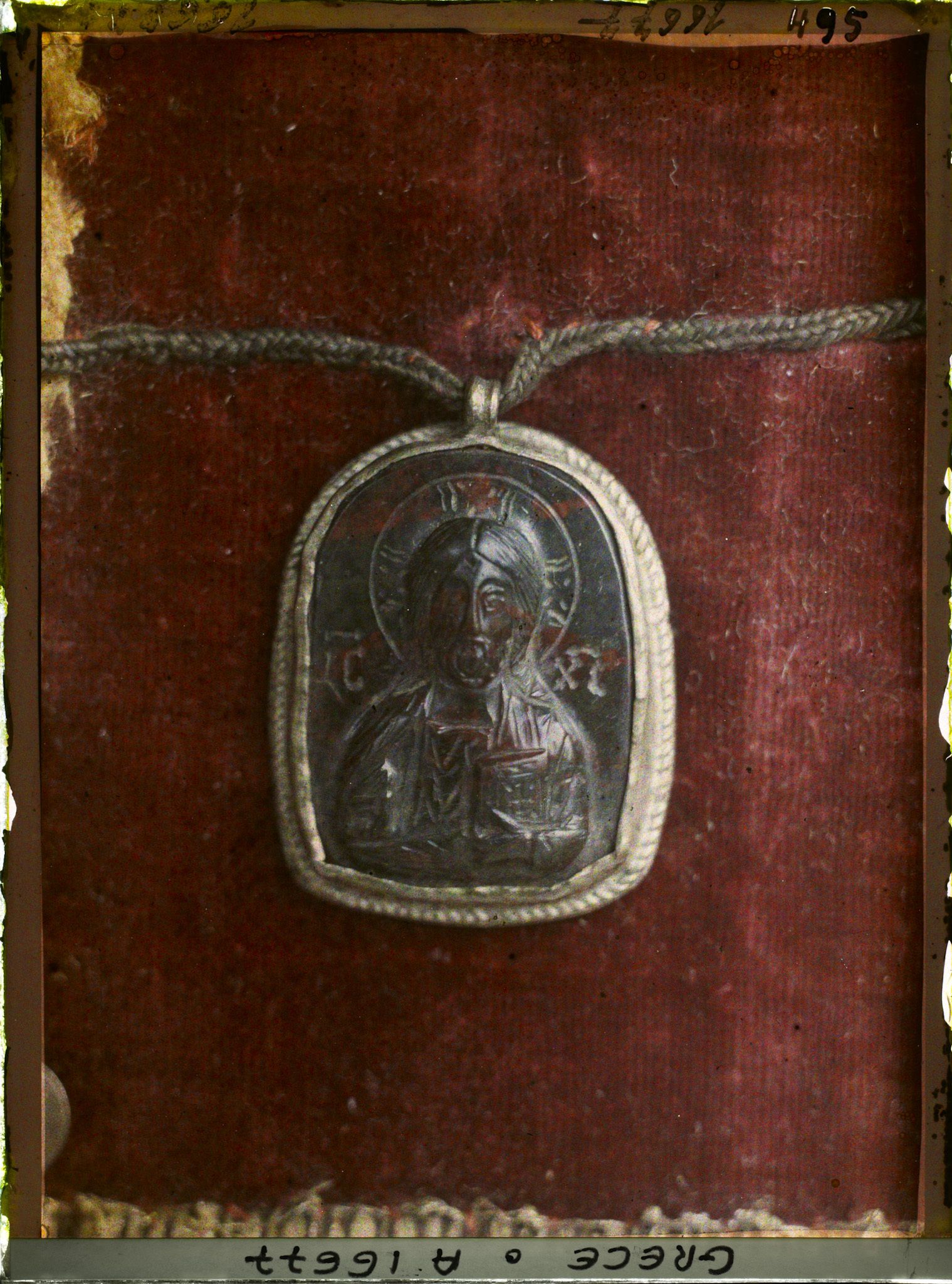 Image représentant Turquie, Mont Athos, Vatopédi, Bijoux appartenant au Tablier de la Vierge