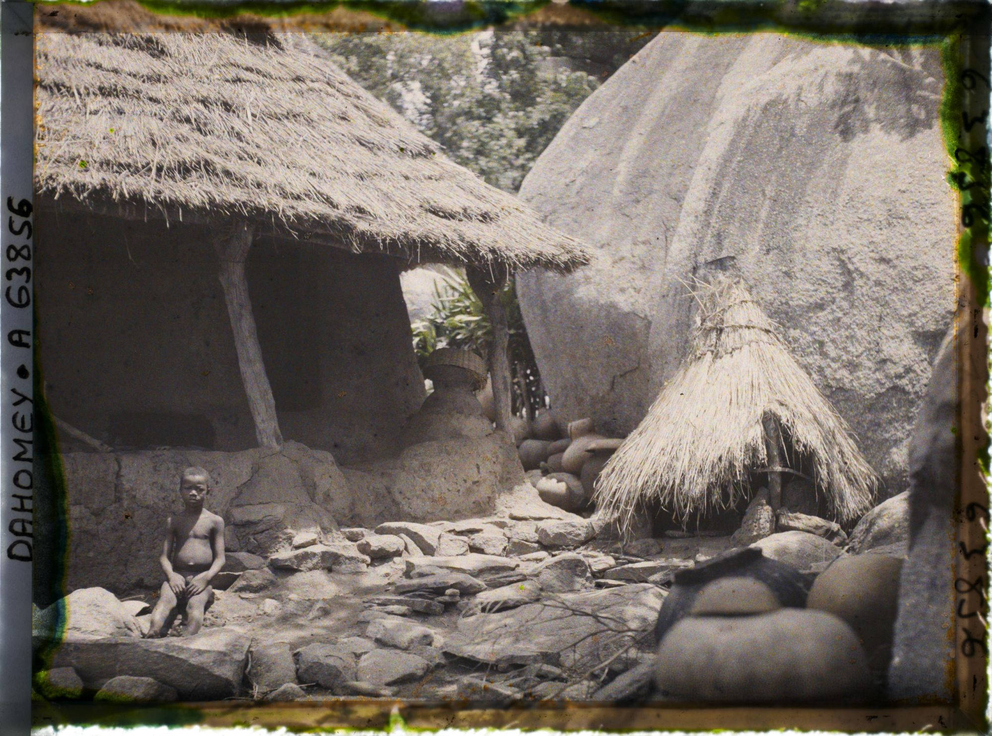 Image représentant Dans le village d'Amakpa (?)