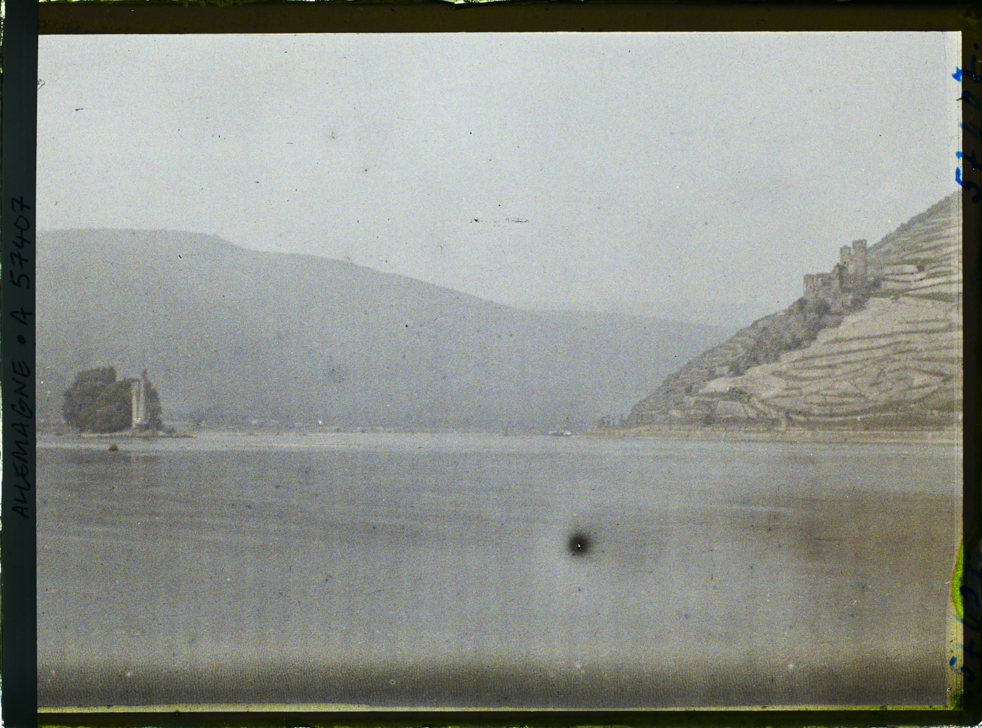 Image représentant Bords du Rhin, Bingen, Vues diverses