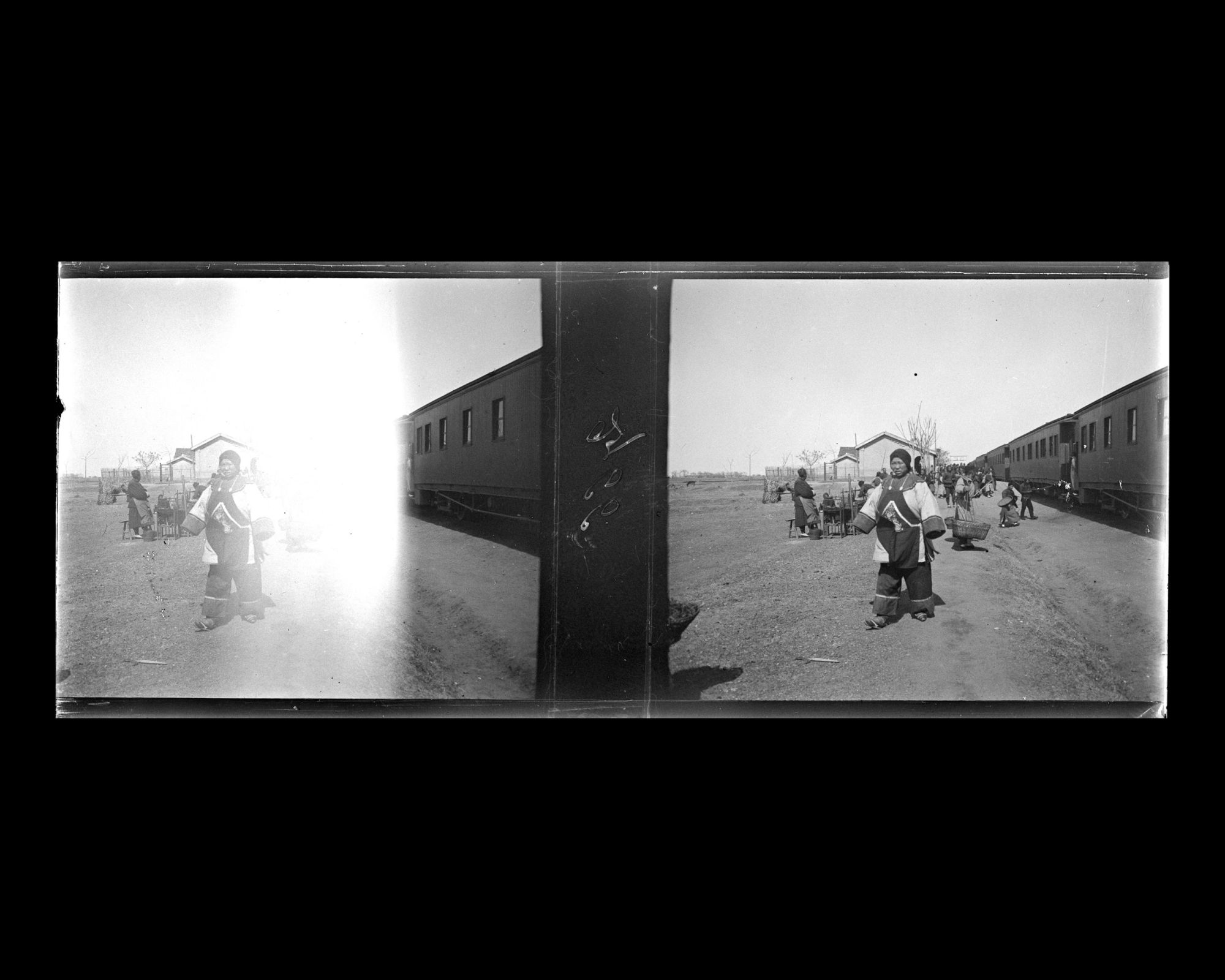 Image représentant Le train en gare de Hoa-Ten