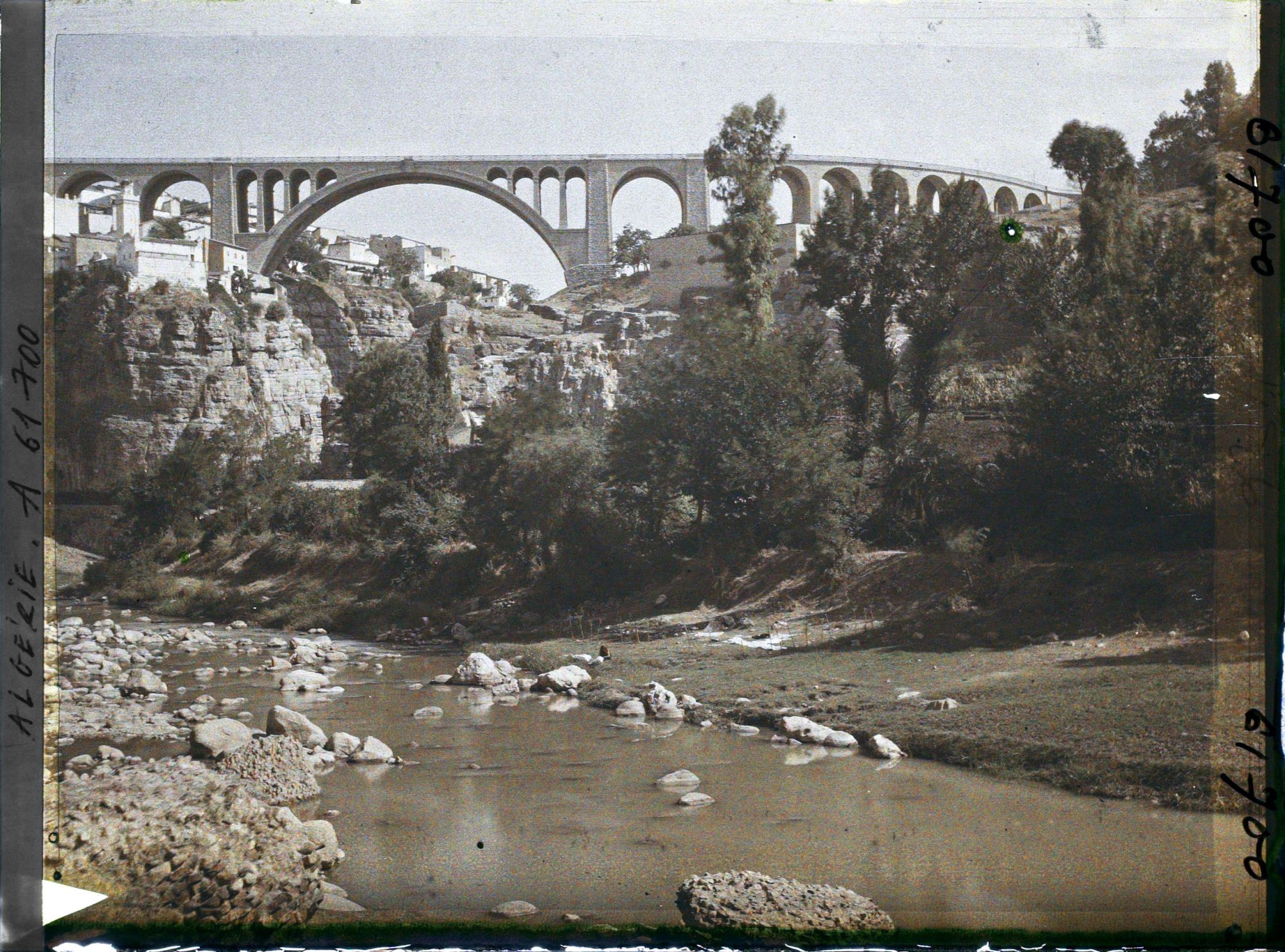 Image représentant Pont de Sidi Rached sur les gorges du Rhumel