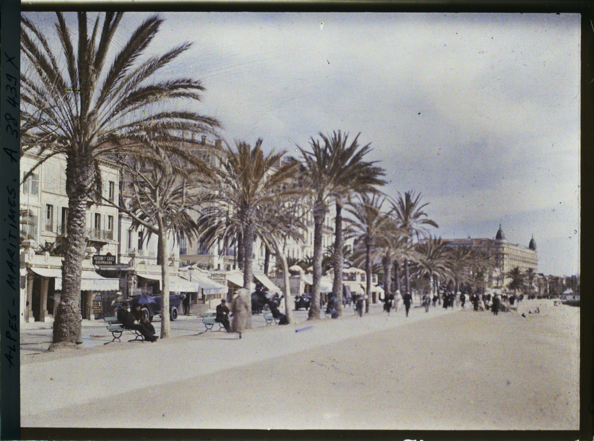 Image représentant La promenade de midi sur la Croisette