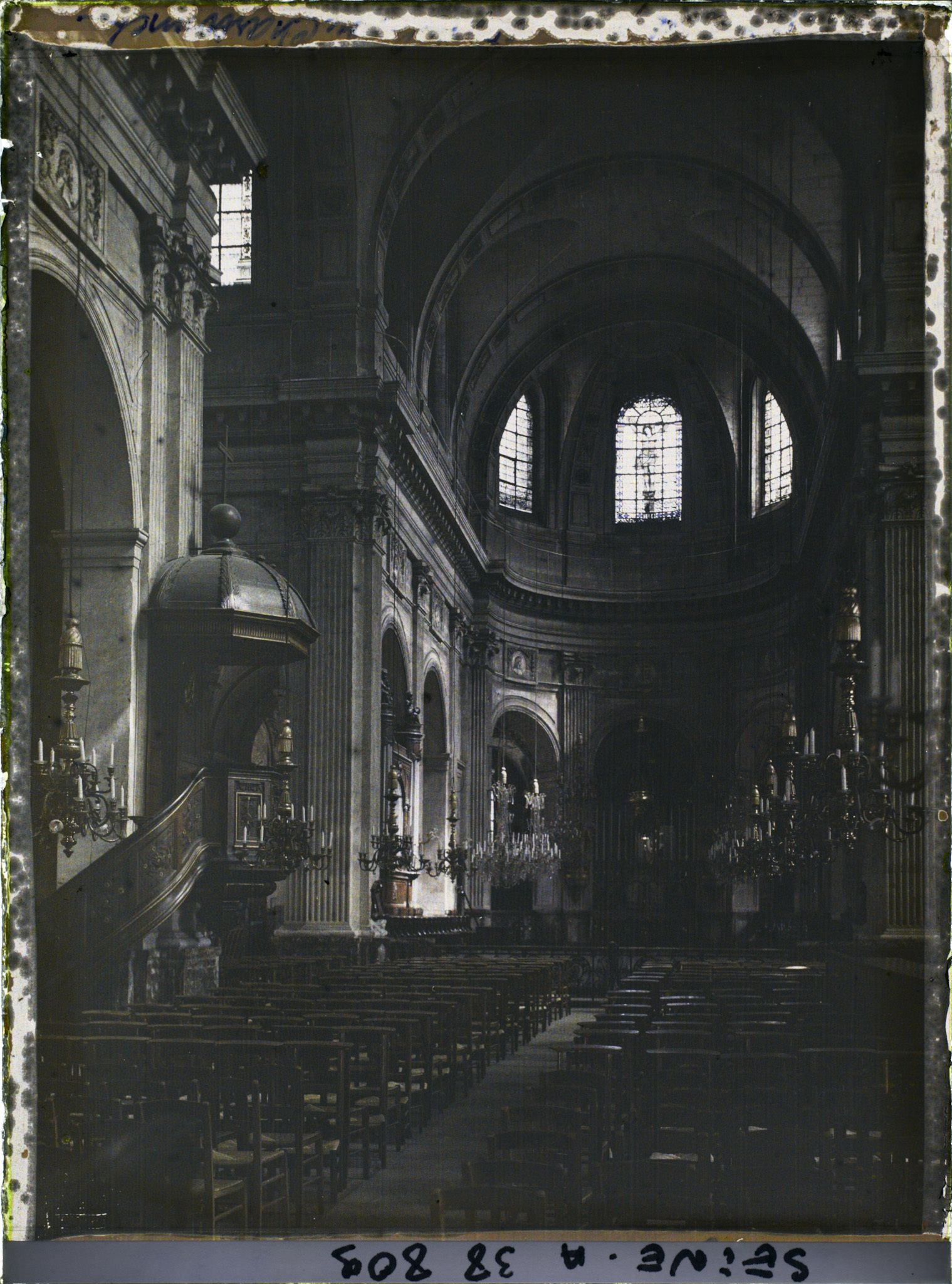 Image représentant L'église Saint-Nicolas-du-Chardonnet