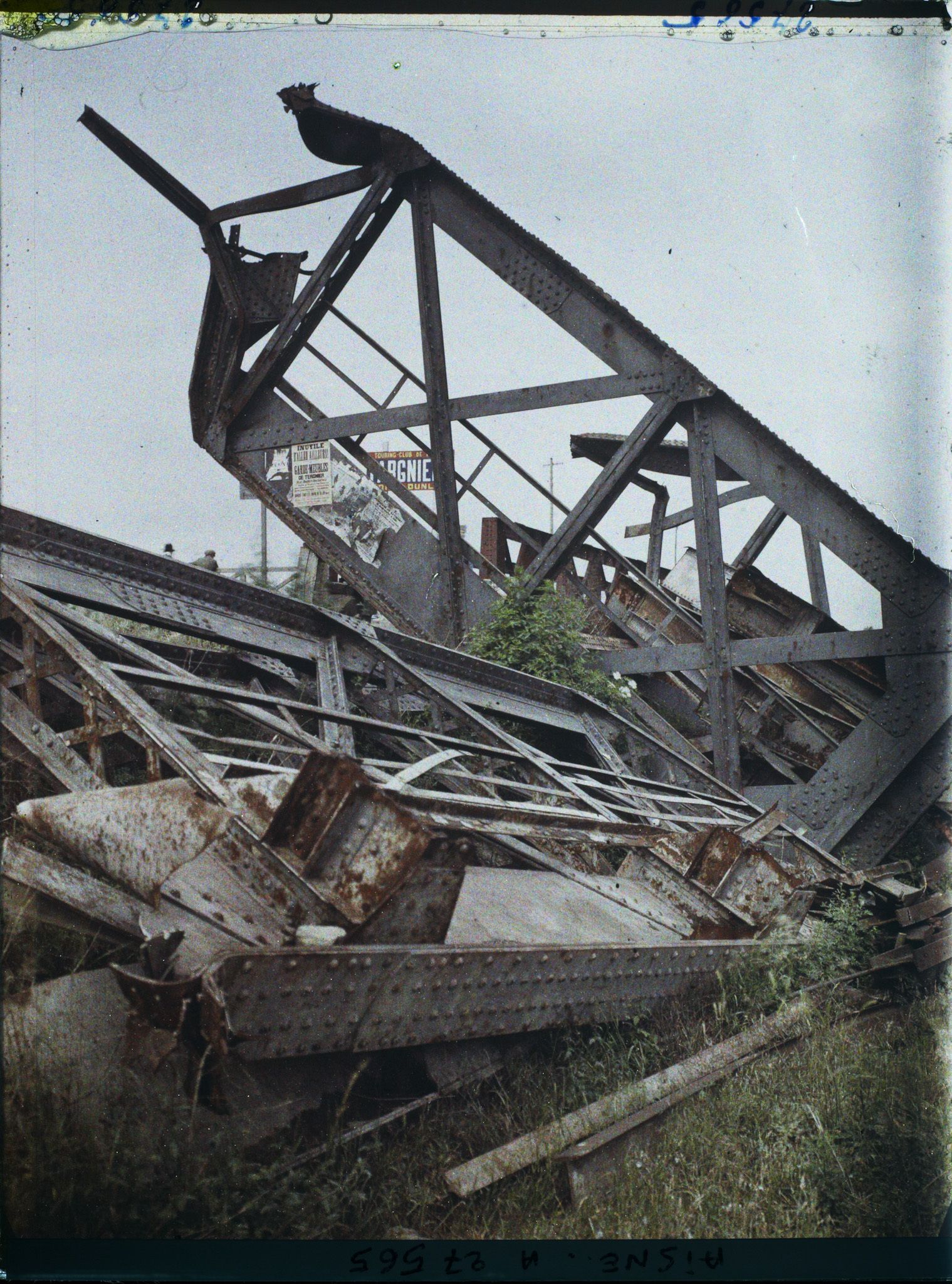 Image représentant France, Tergnier, Fer de l'ancien pont du Canal de St Quentin