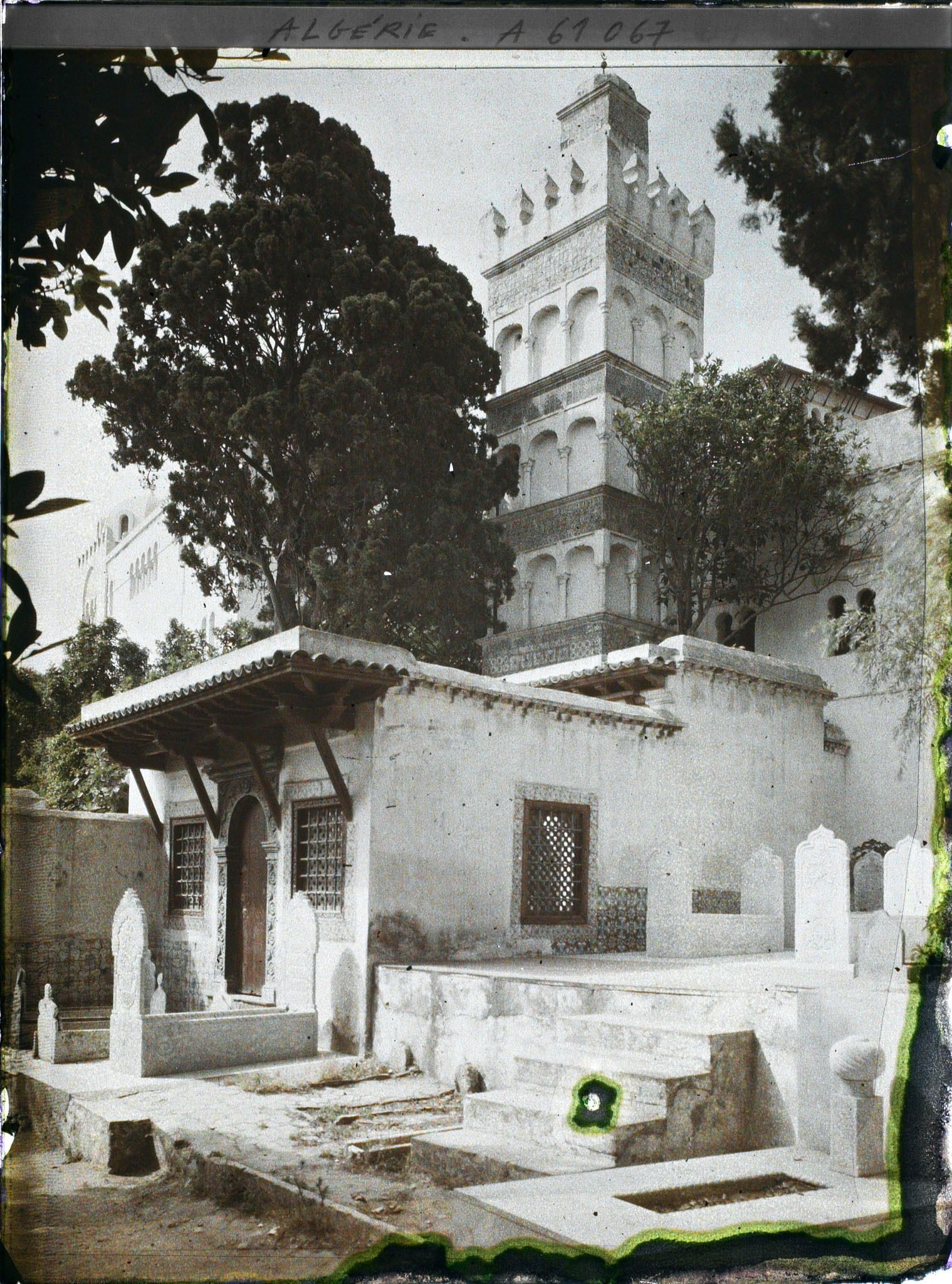 Image représentant Le minaret et la mosquée de Sidi Abd-er-Rhamane