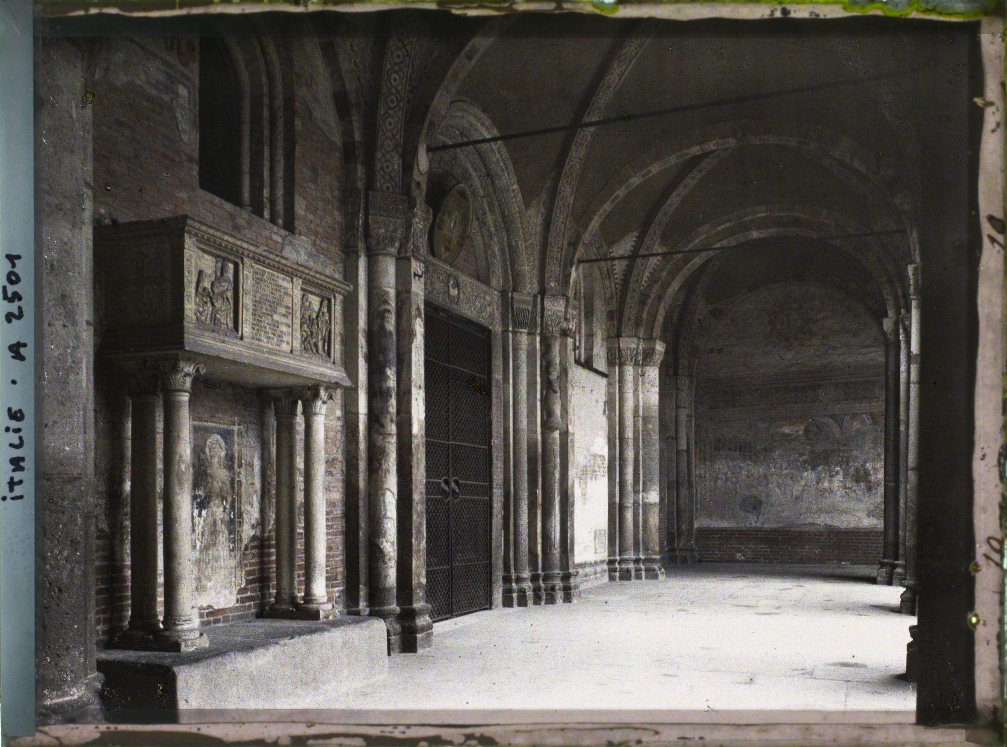 Image représentant La basilique Sant'Ambrogio