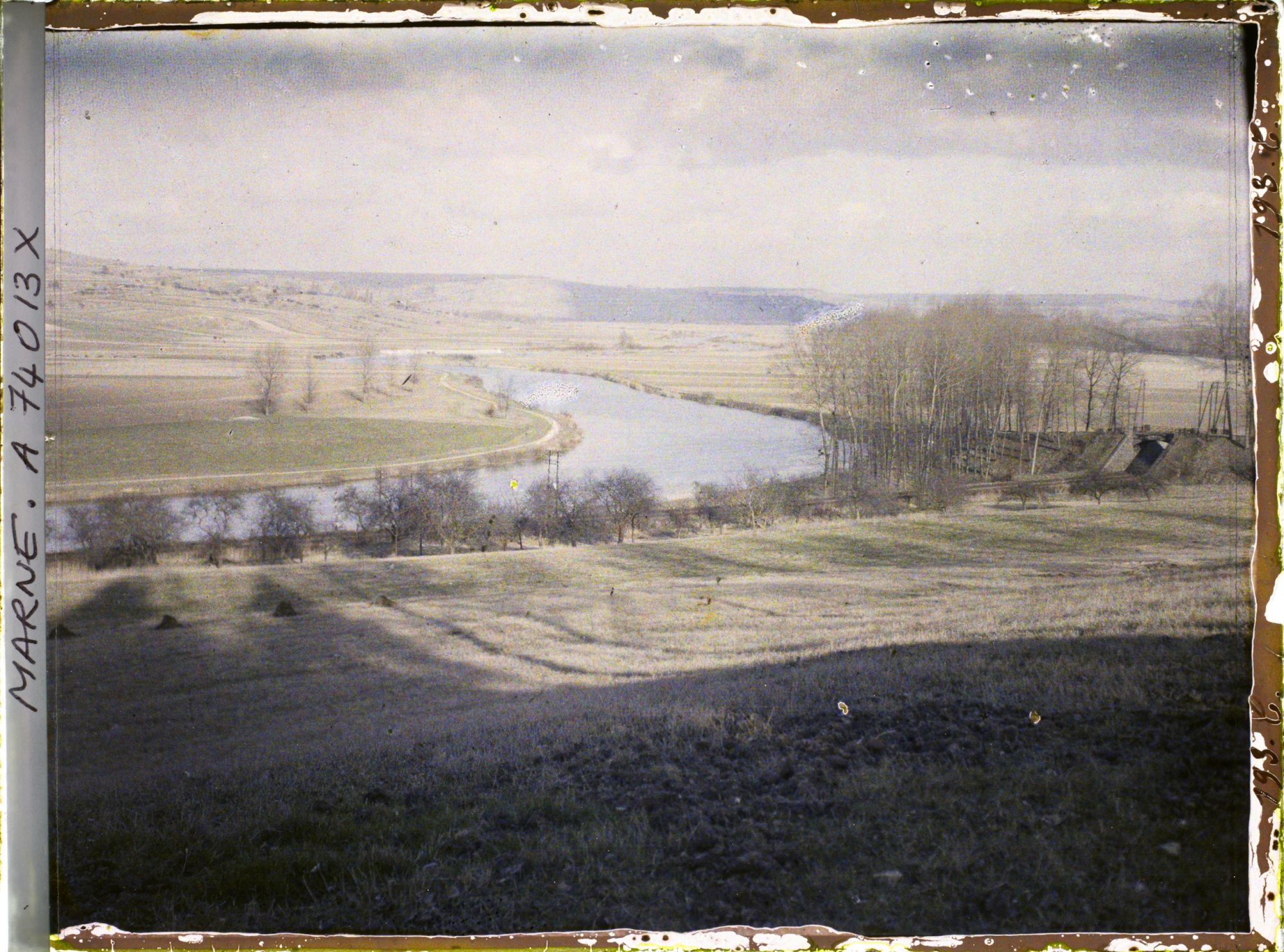 Image représentant Les méandres de la Marne entre Château-Thiérry et Epernay