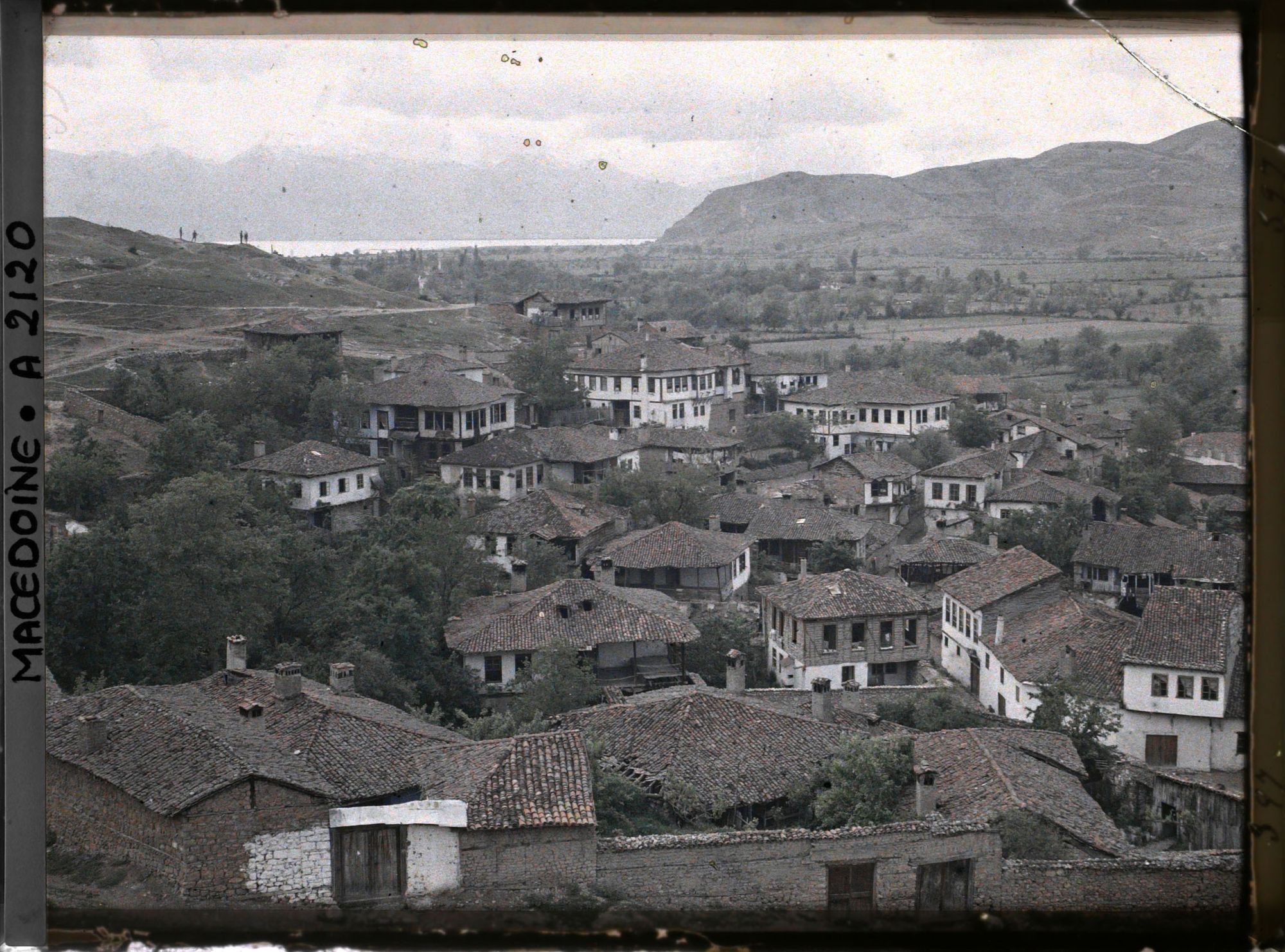 Image représentant Vue des faubourgs au Nord Ouest d'Ohrid