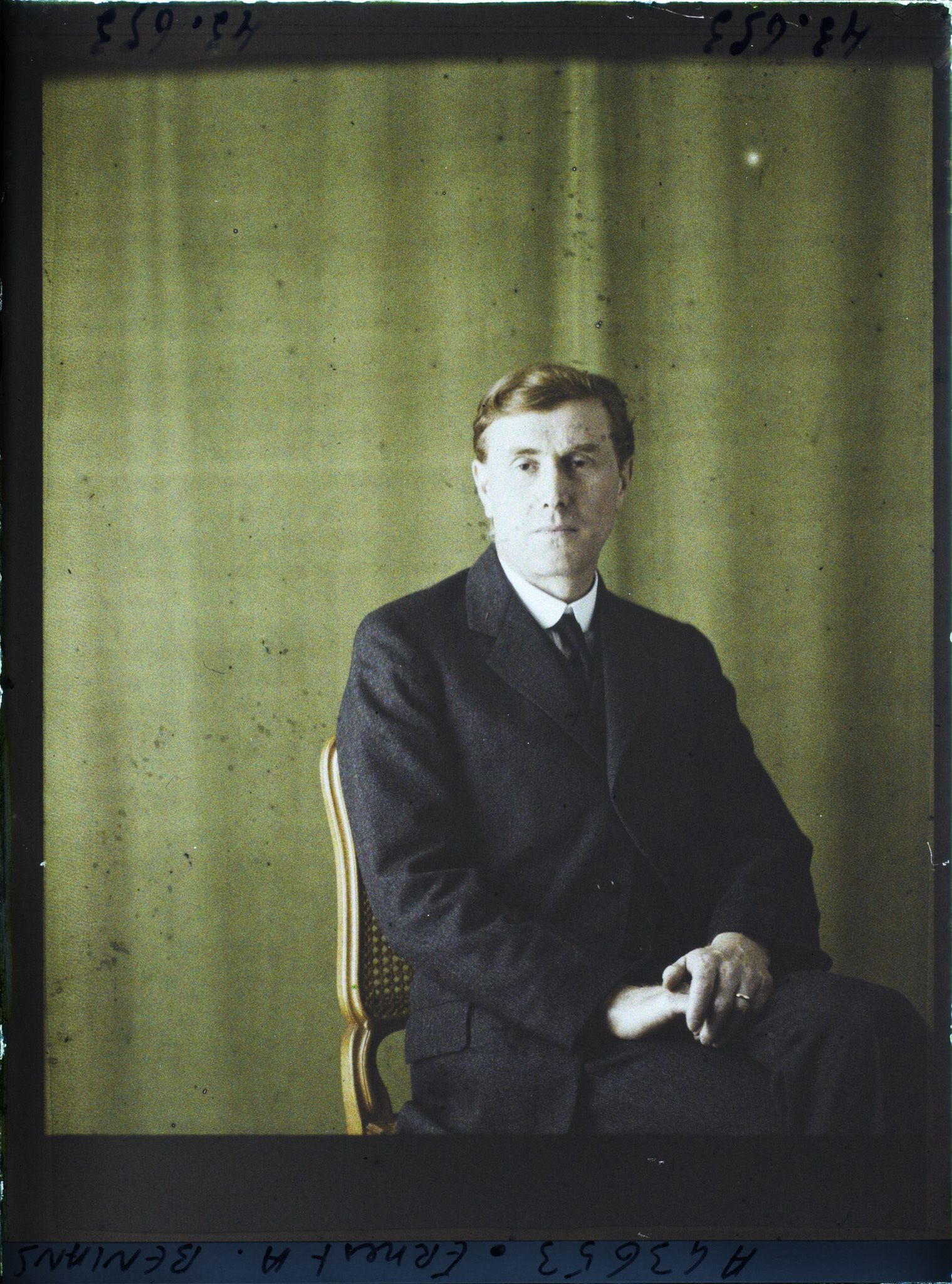 Image représentant Monsieur  https://musee-albert-kahn.s-museum.fr/home/NWQ2OTAwYzNmYjZlZTk1ZWQwODJmMjY4L2dlbmVyaWMtbm90aWNlLXRhYi9hdXRob3JpdHkvNjE3YTc5ZjVjZjhiODk2OGIzMzM3ZDIx/5d6900c3fb6ee95ed082f268/generic-notice-tab/authority/617a79ebcf8b8968b3336888 Ernest Alfred Benians