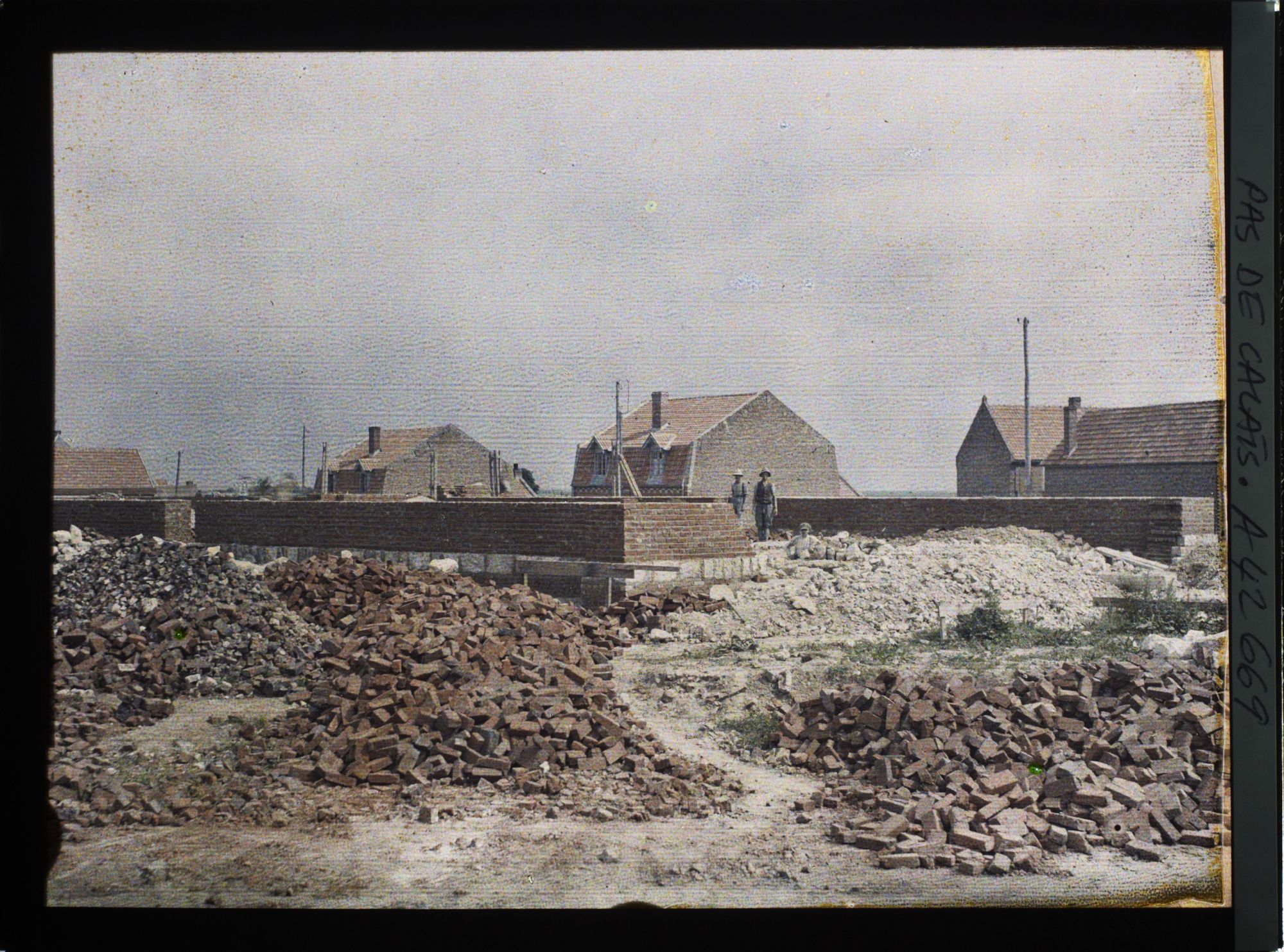 Image représentant France, Bailleul-Sire-Berthoult, Eglise en reconstruction