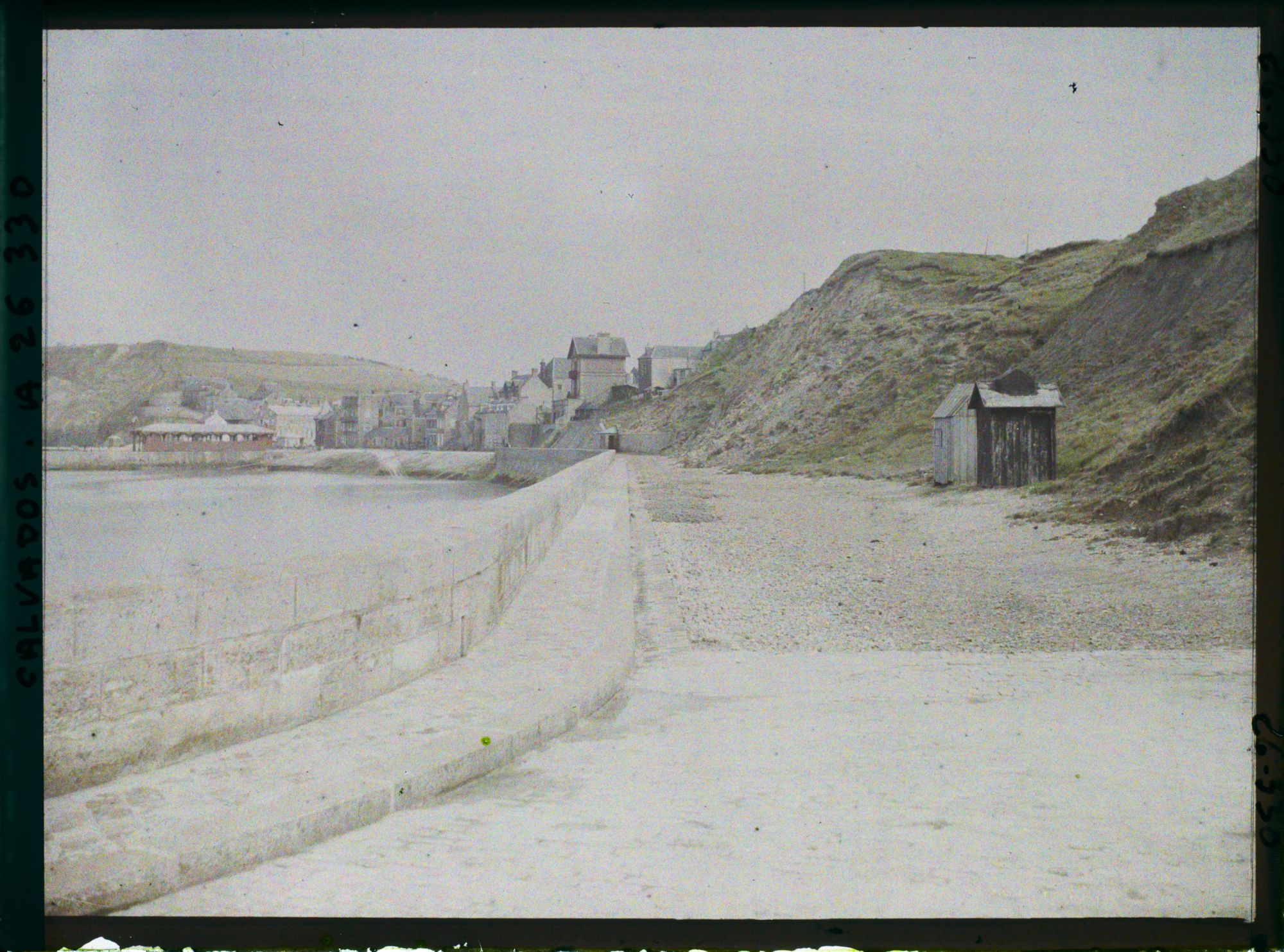 Image représentant Les falaises et les quais