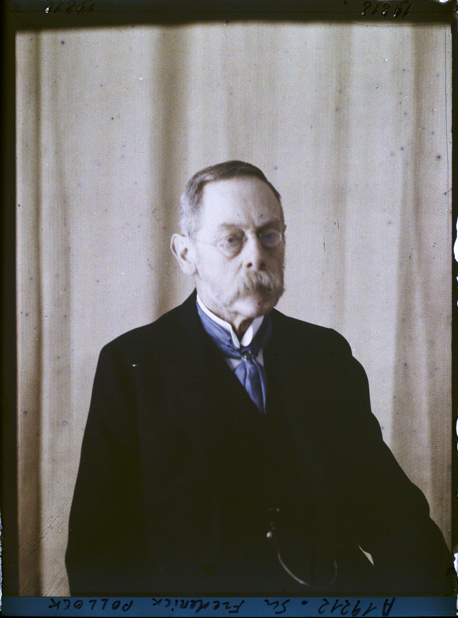 Image représentant https://musee-albert-kahn.s-museum.fr/home/NWQ2OTAwYzNmYjZlZTk1ZWQwODJmMjY4L2dlbmVyaWMtbm90aWNlLXRhYi9hdXRob3JpdHkvNjE3YTc5ZjVjZjhiODk2OGIzMzM3ZDIx/5d6900c3fb6ee95ed082f268/generic-notice-tab/authority/617a79ebcf8b8968b33375bf Sir Frederick Pollock