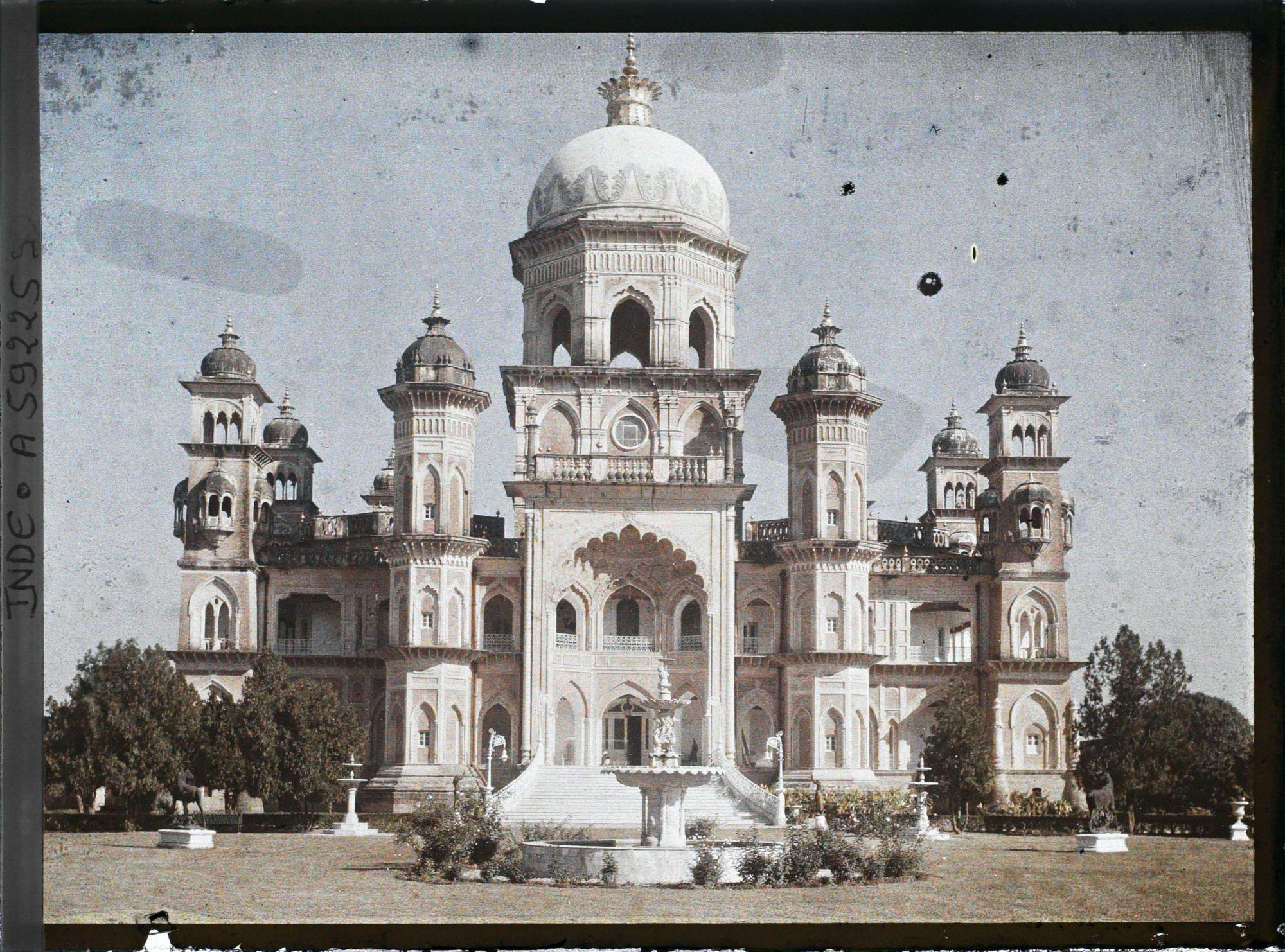 Image représentant Khas Bagh (ou Hamid Manzil)