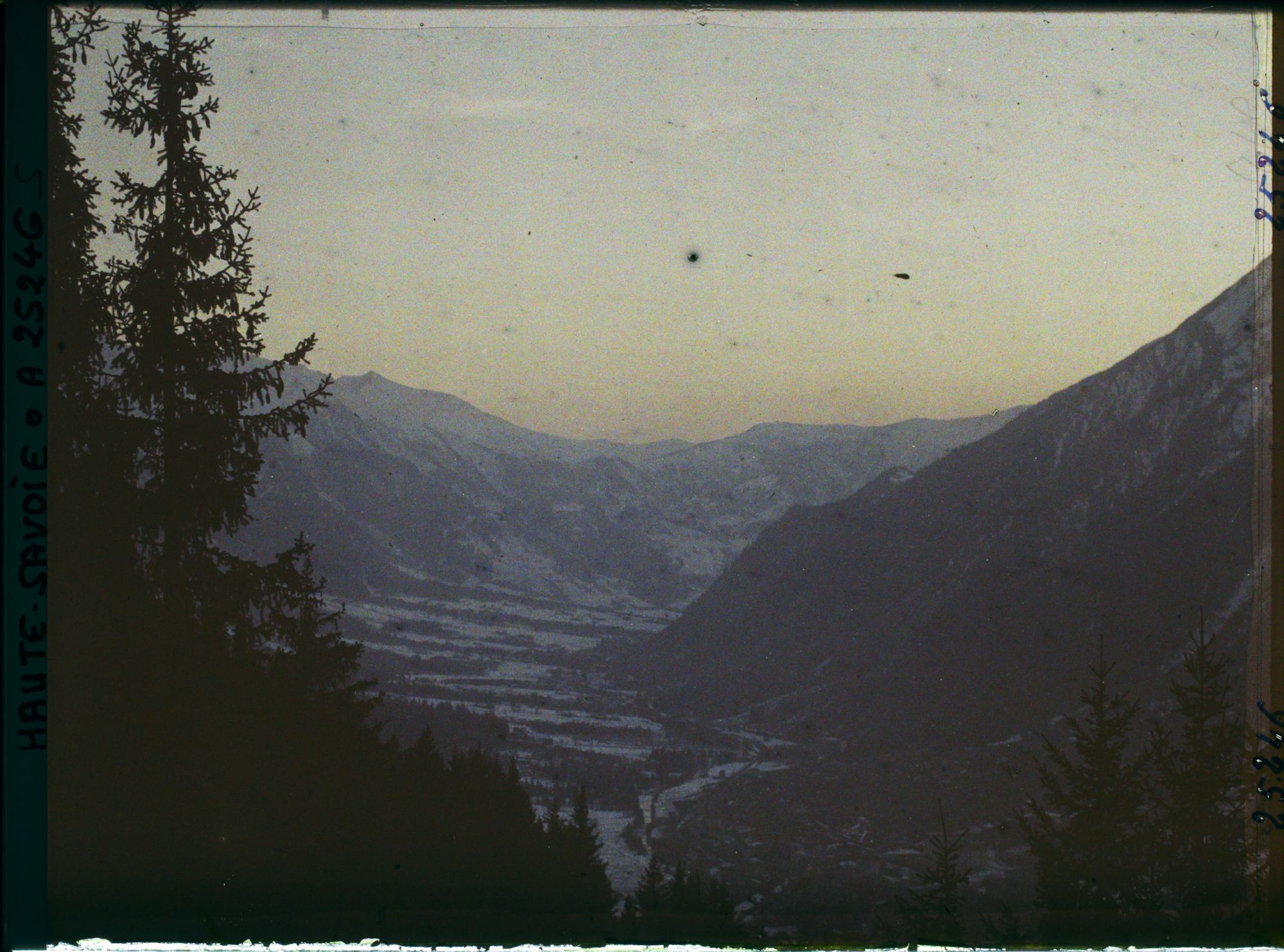Image représentant France Les Alpes, La mer de Glace, Soleil Couchant vers le Col des Voza