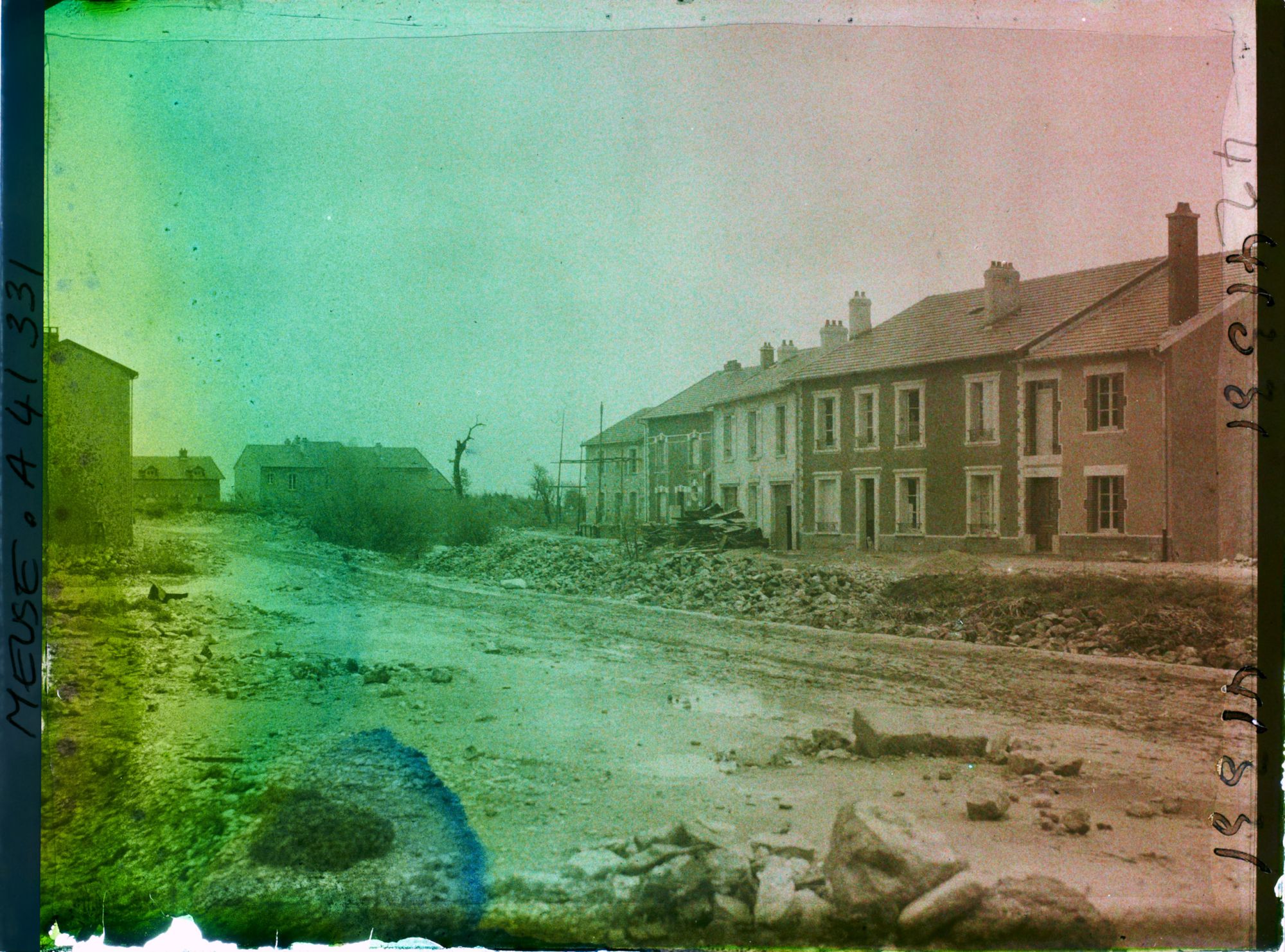 Image représentant France, Fresnes en Woëvre, Nouvelles Maisons