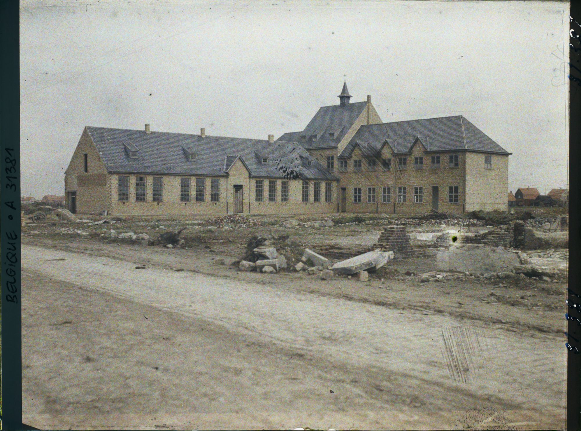 Image représentant Belgique, Langemarck, Ecole des frères