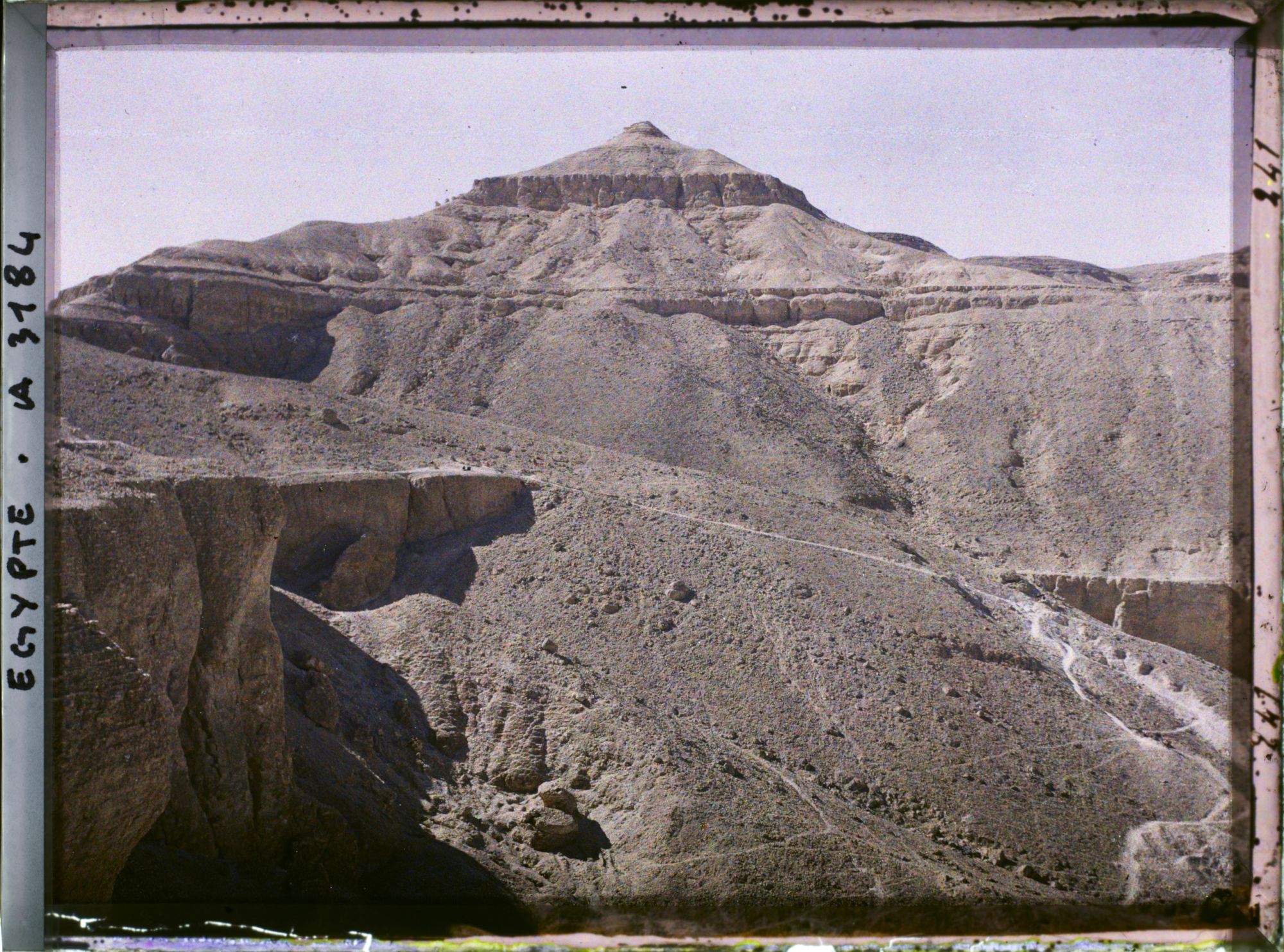 Image représentant Montagne surplombant la Vallée des Rois