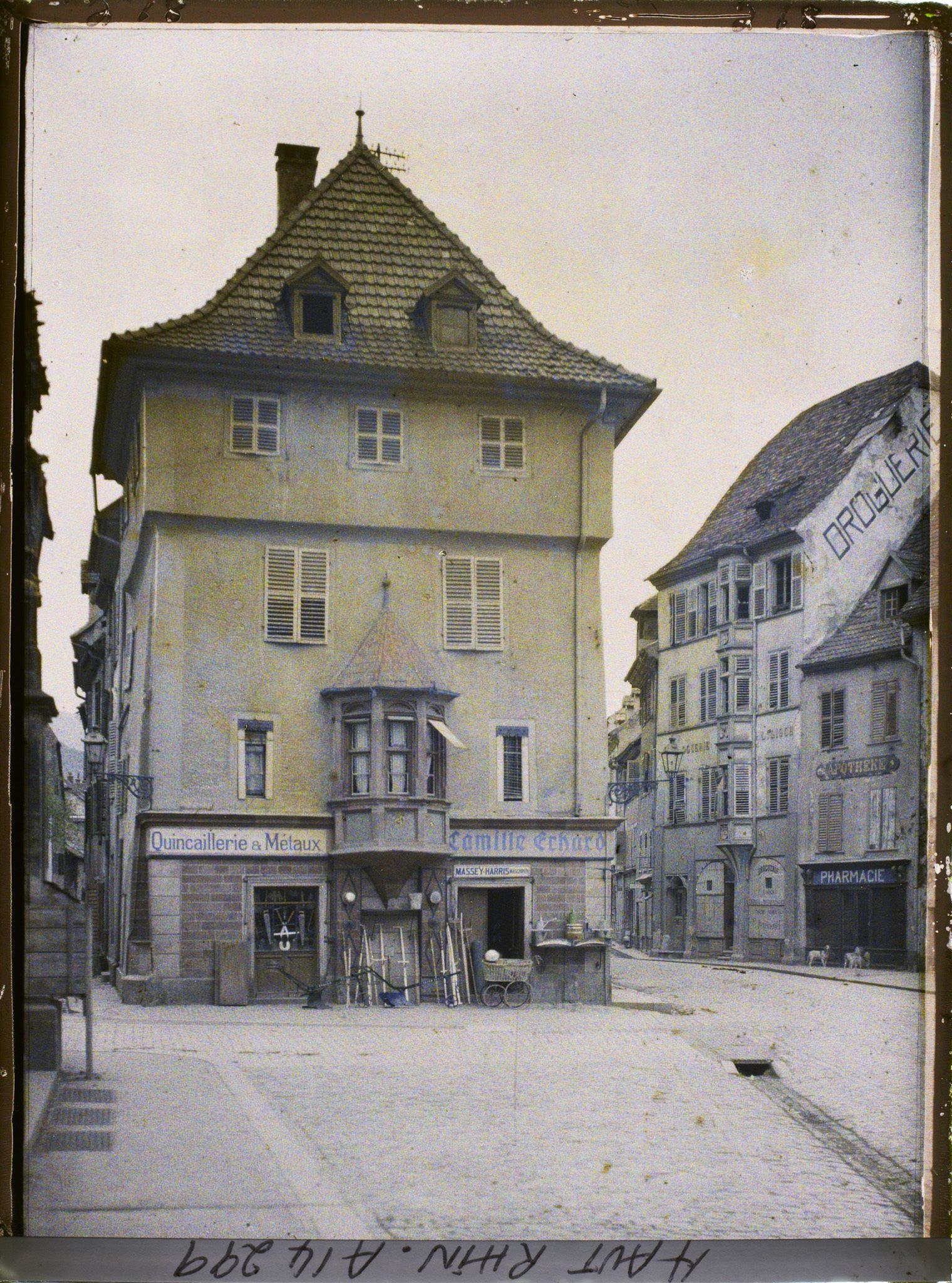 Image représentant Alsace, Thann, Vieille Maison place de l'Eglise