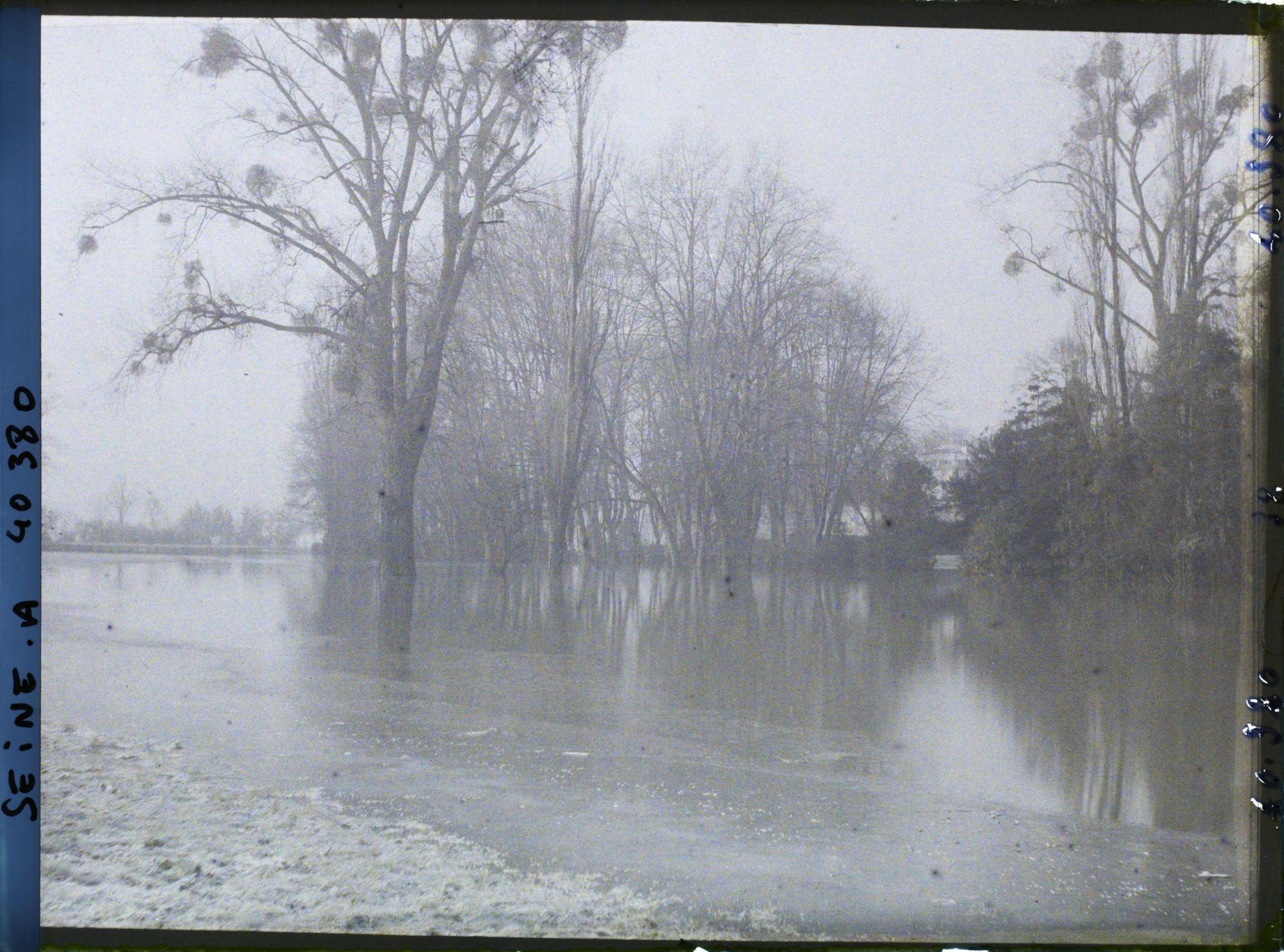 Image représentant Inondations au bois de Boulogne (château de Longchamp?)