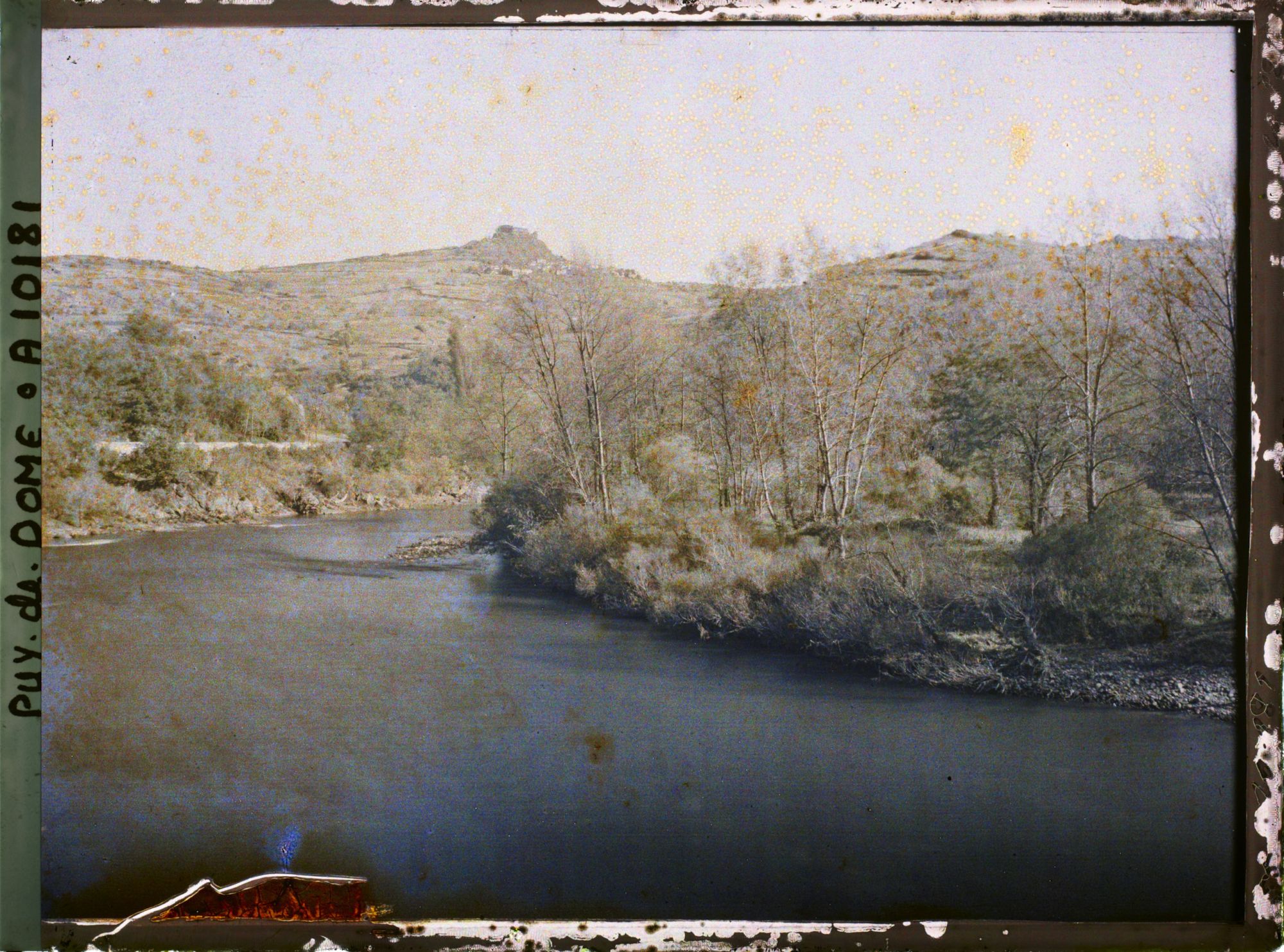 Image représentant France, Coudes, Vallée de l'Allier, vue Générale sur Coudes