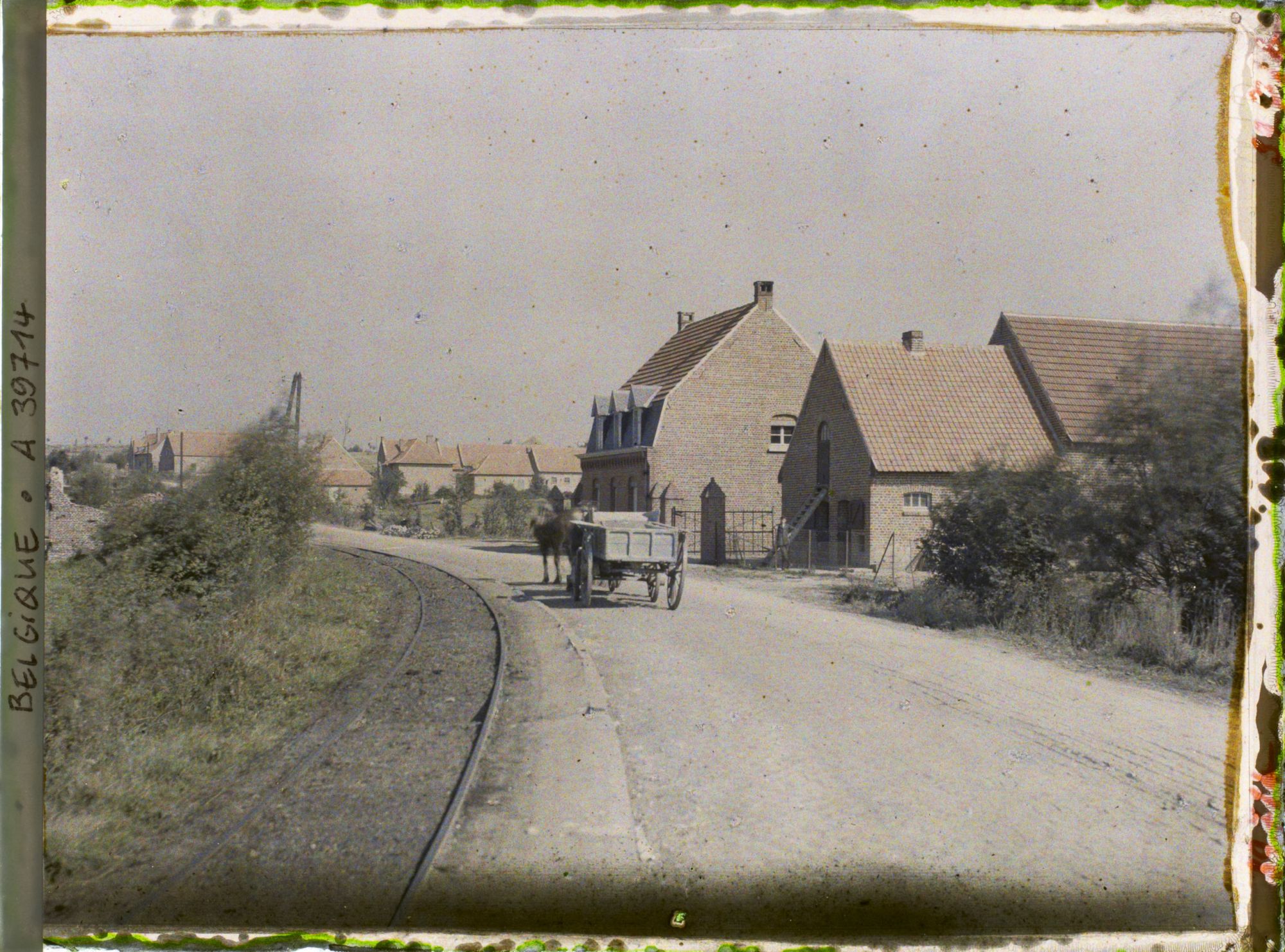 Image représentant Belgique, Dranoutre, Entrée Sud du Village