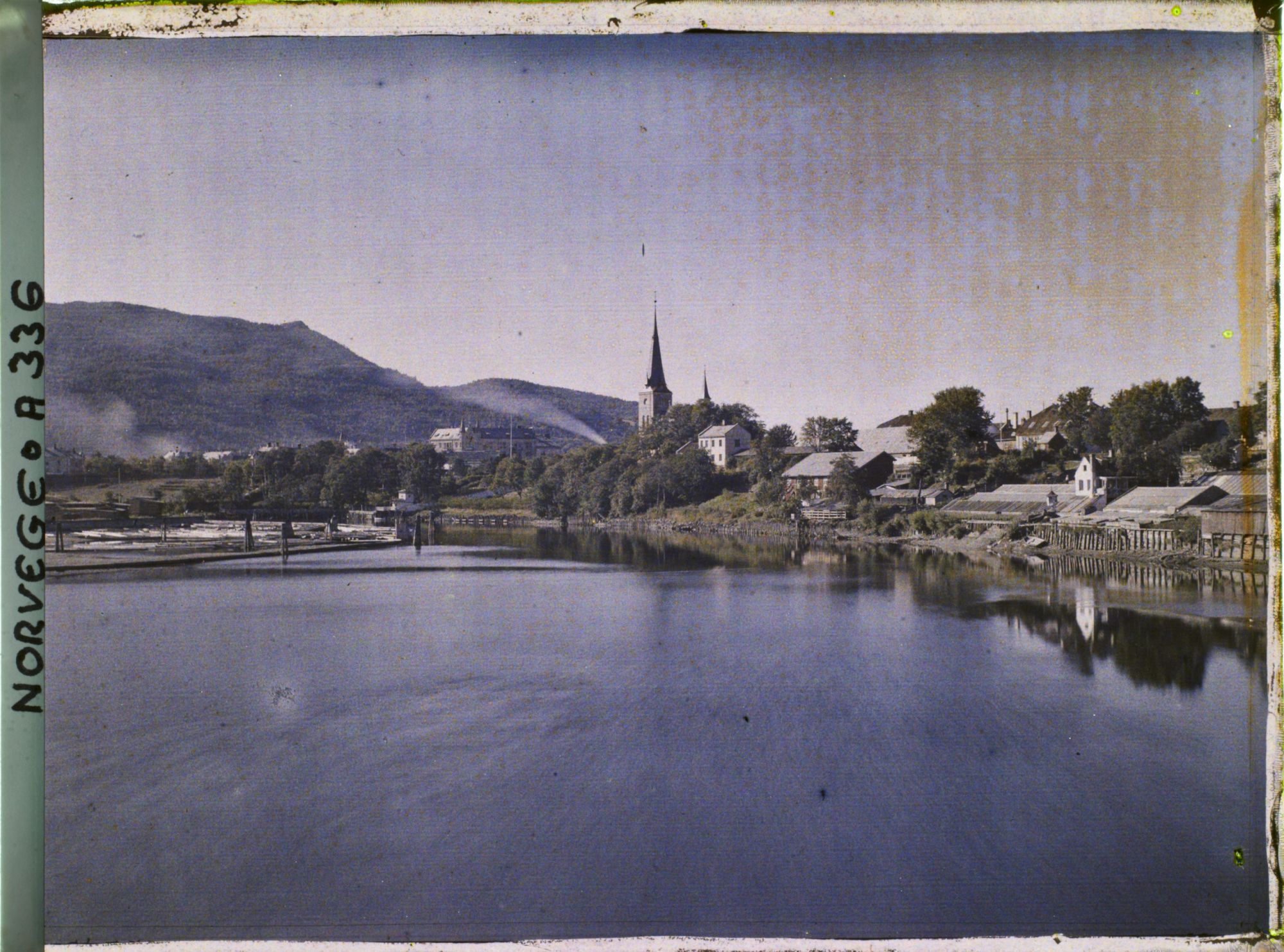 Image représentant Les bords de la Nidelva