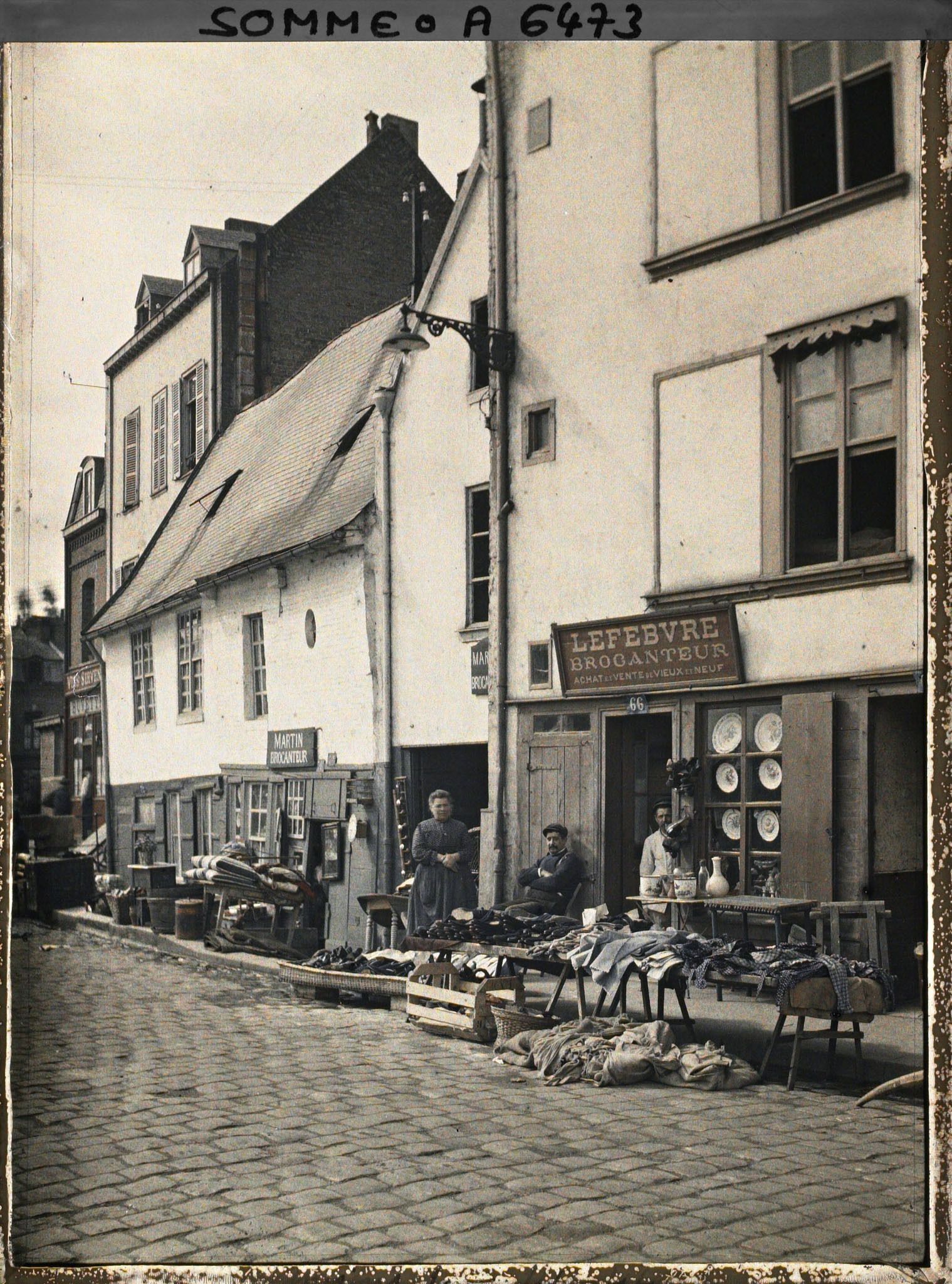 Image représentant France, Amiens, Quartiers des brocanteurs