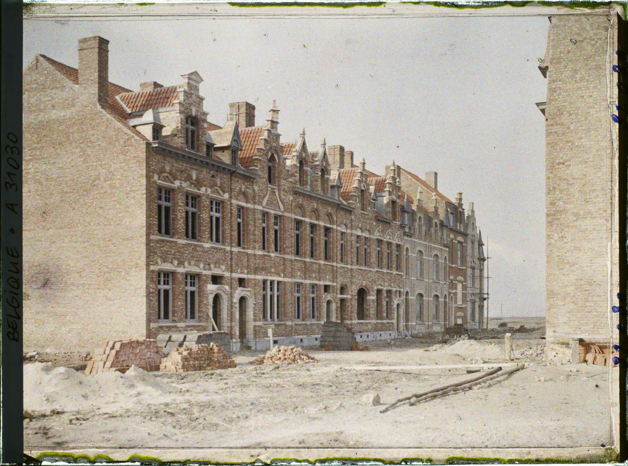 Image représentant Belgique, Zeebrugge, Reconstruction de maisons