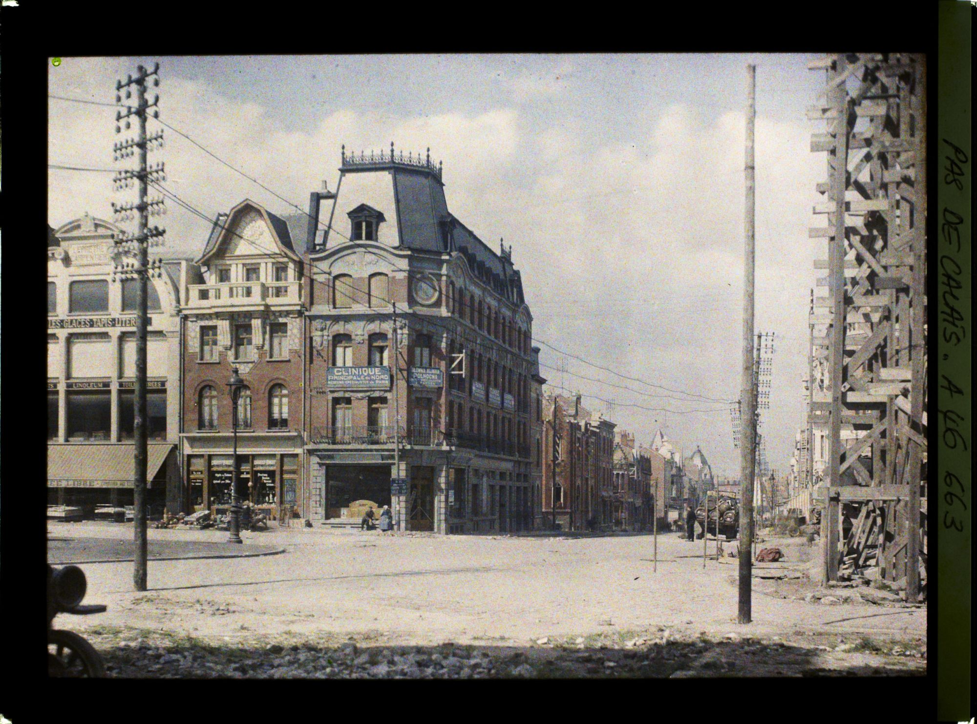 Image représentant France, Lens, Place Jean Jaurès et Rue de Lille