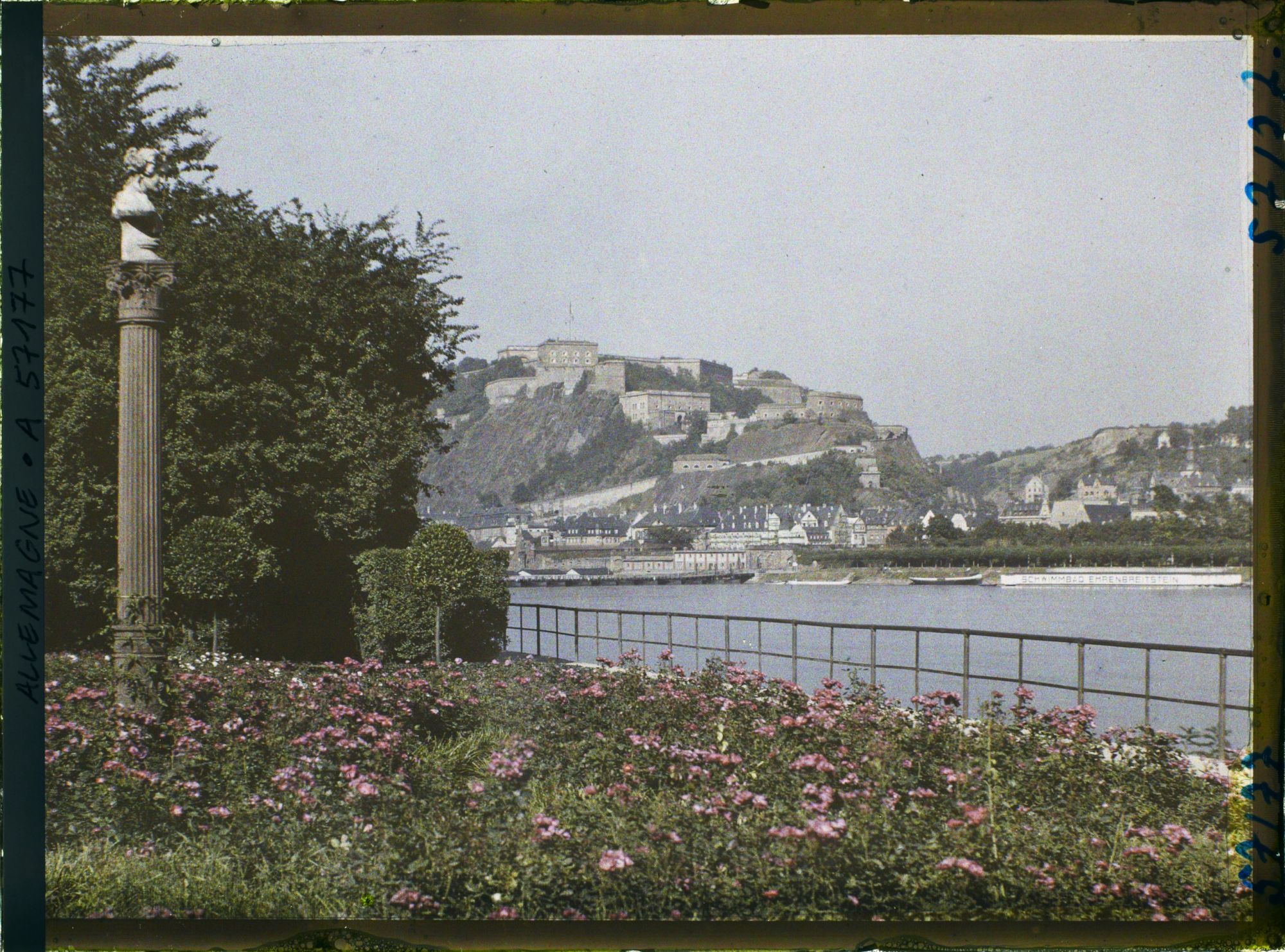 Image représentant Bords du Rhin, Coblence, Coblence Les Bords du Rhin