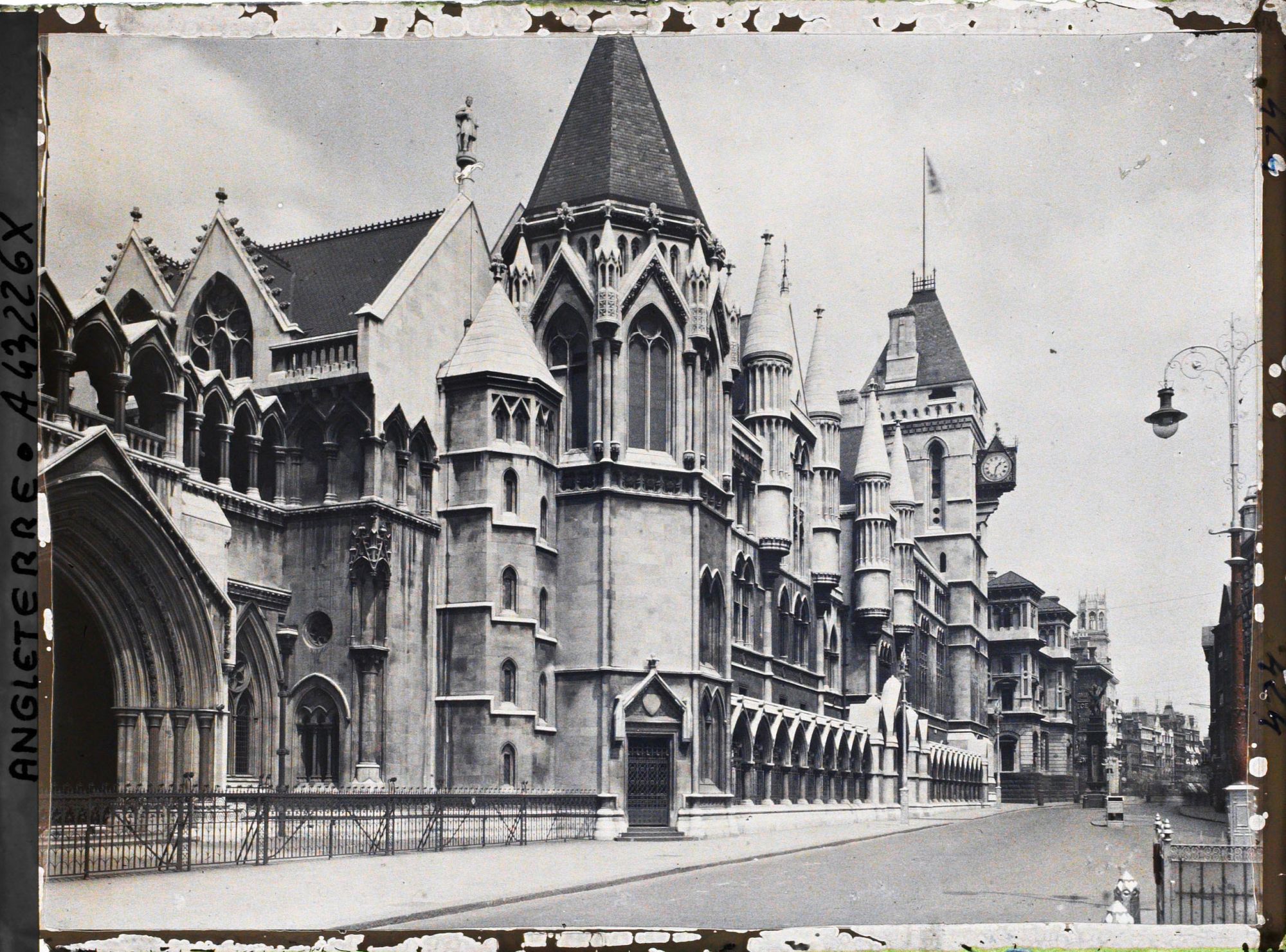 Image représentant Le Law Court et Fleet street