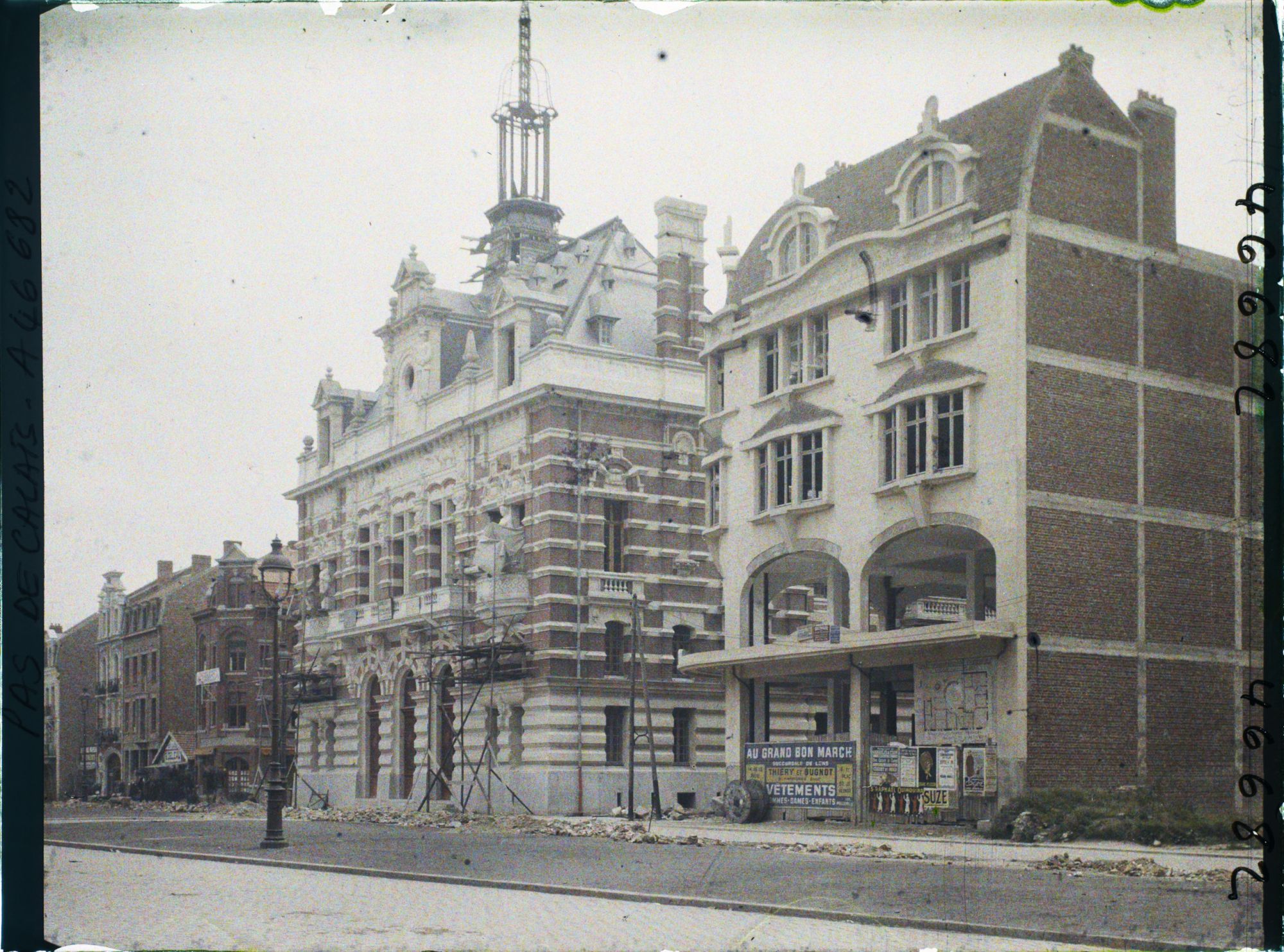 Image représentant France, Lens, Hôtel de Ville