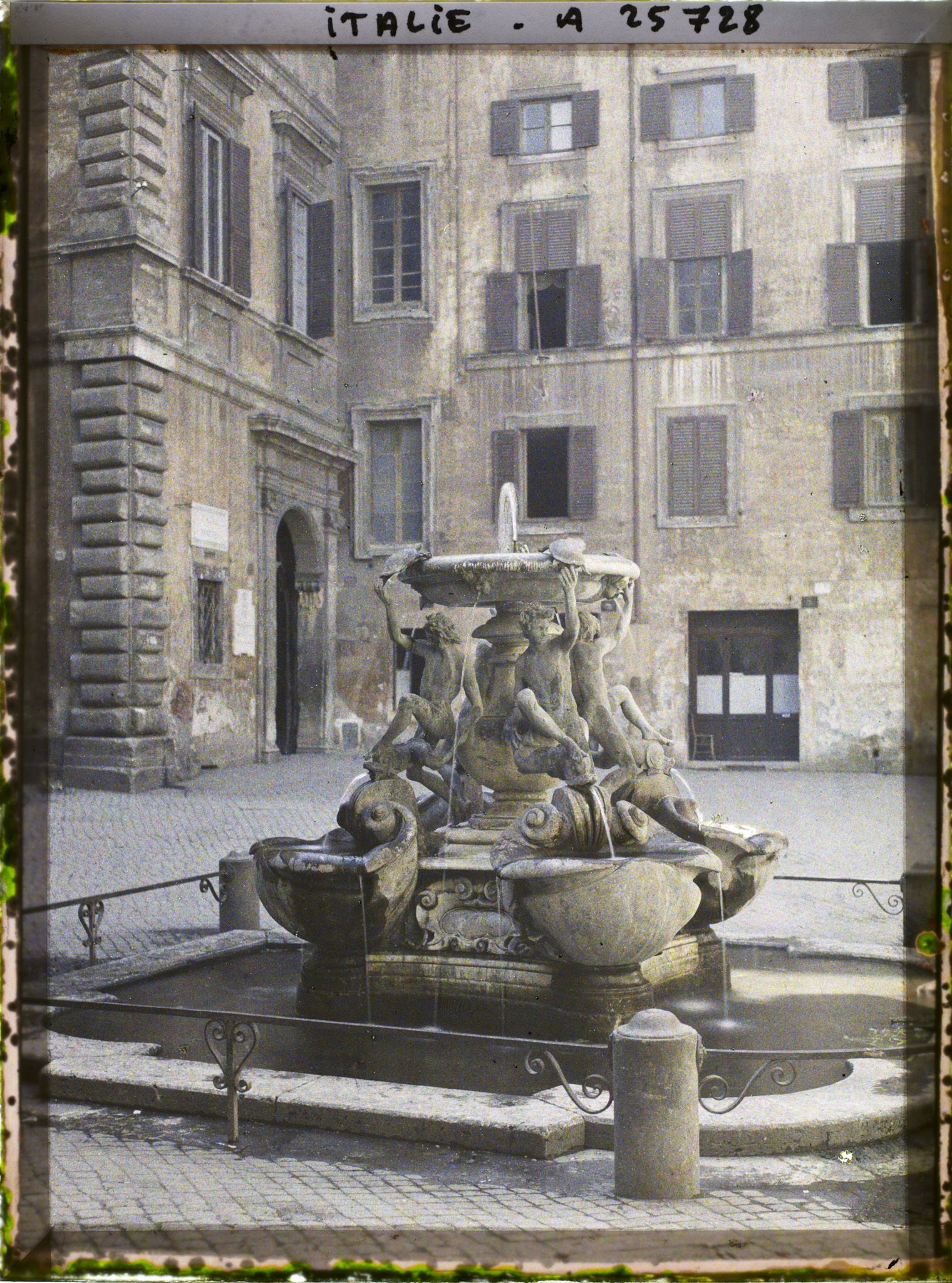 Image représentant Fontaine de la place Mattei