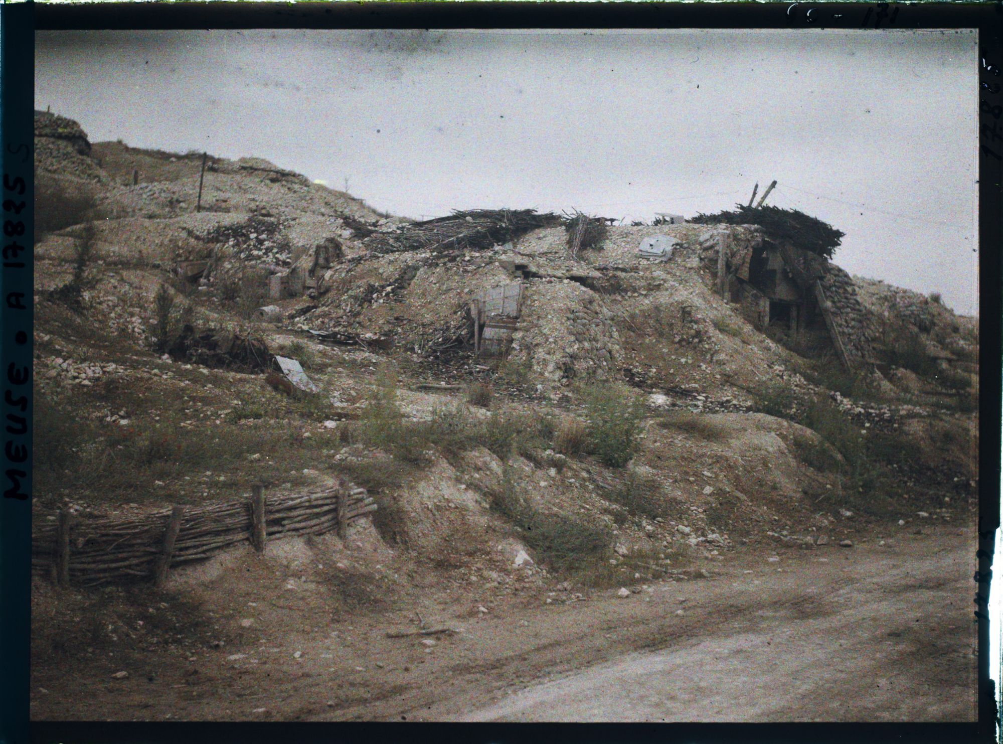 Image représentant France, Haudremont Carrières, Abri dans les Carrières d'Haudremont
