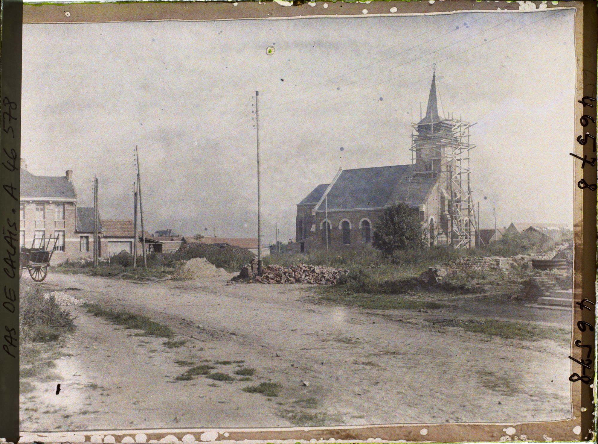 Image représentant France, Bailleul - Sire - Berthoud, Vue vers l'Eglise
