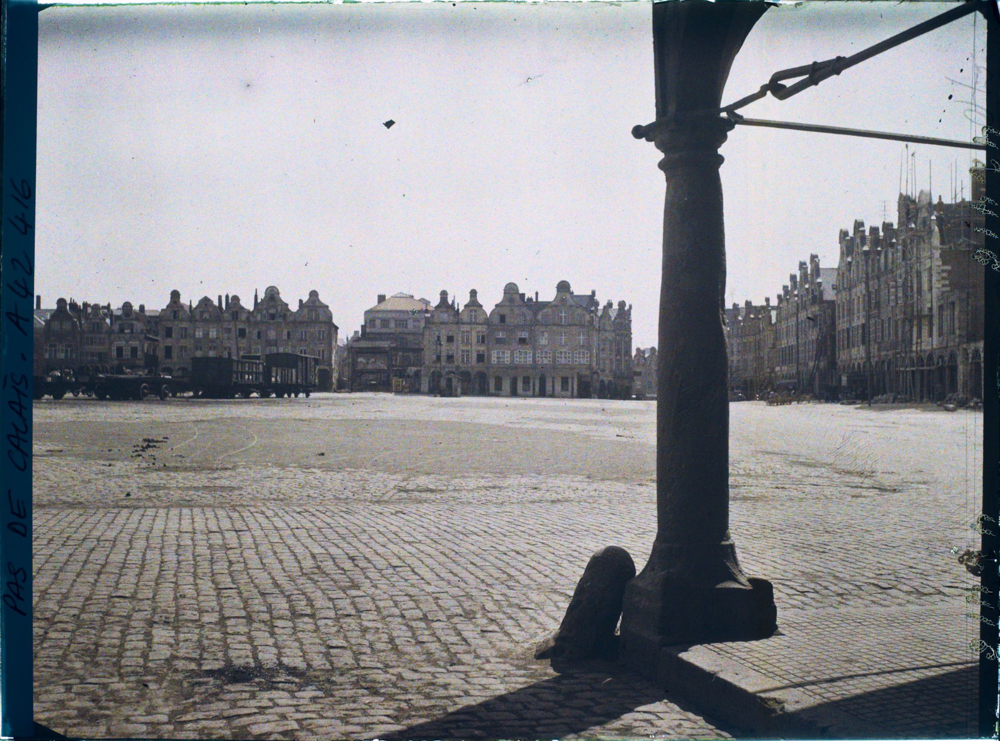 Image représentant France, Arras, Grande Place Contre Jour