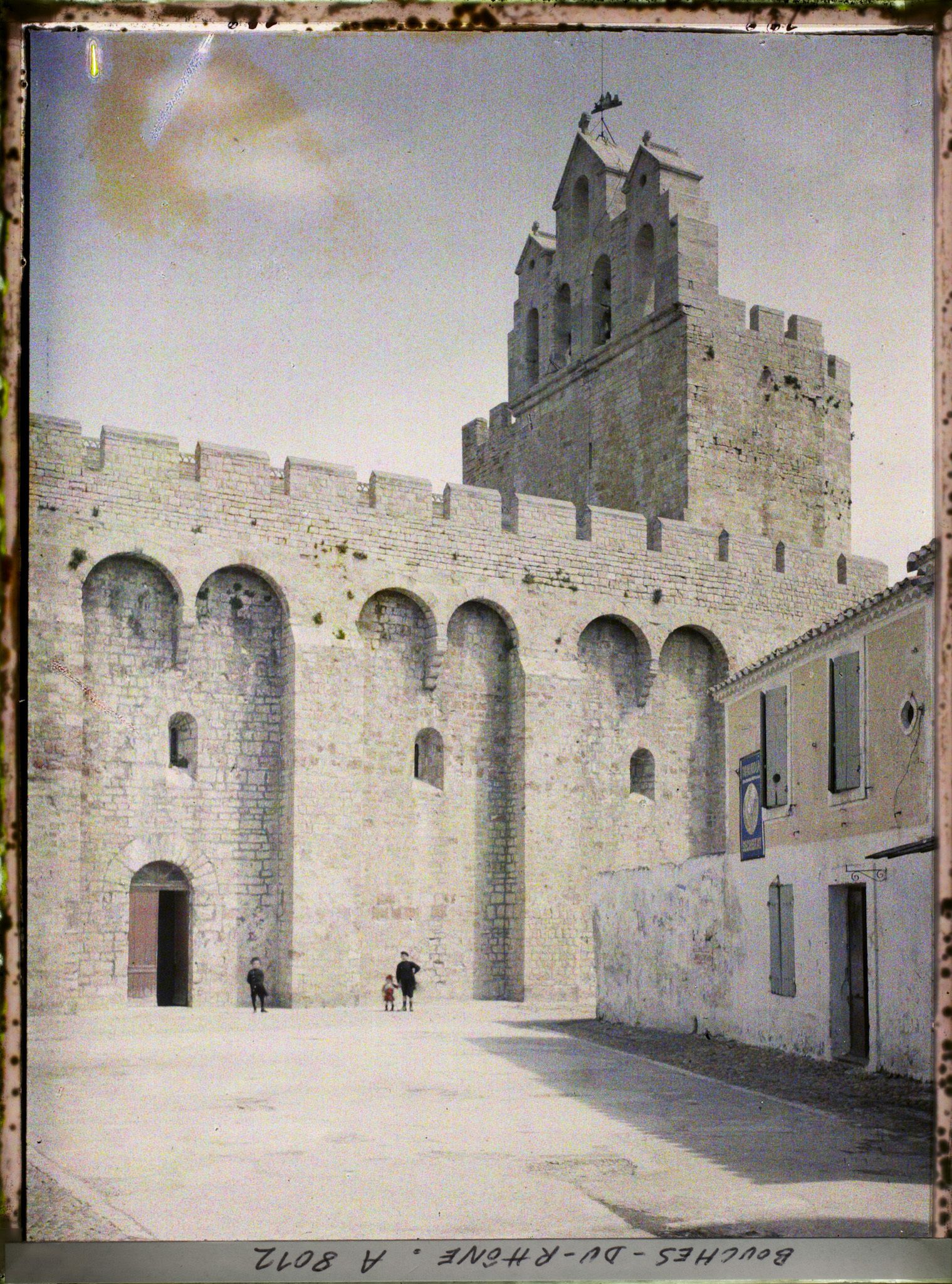 Image représentant L'église fortifiée Notre-Dame-de-La-Mer