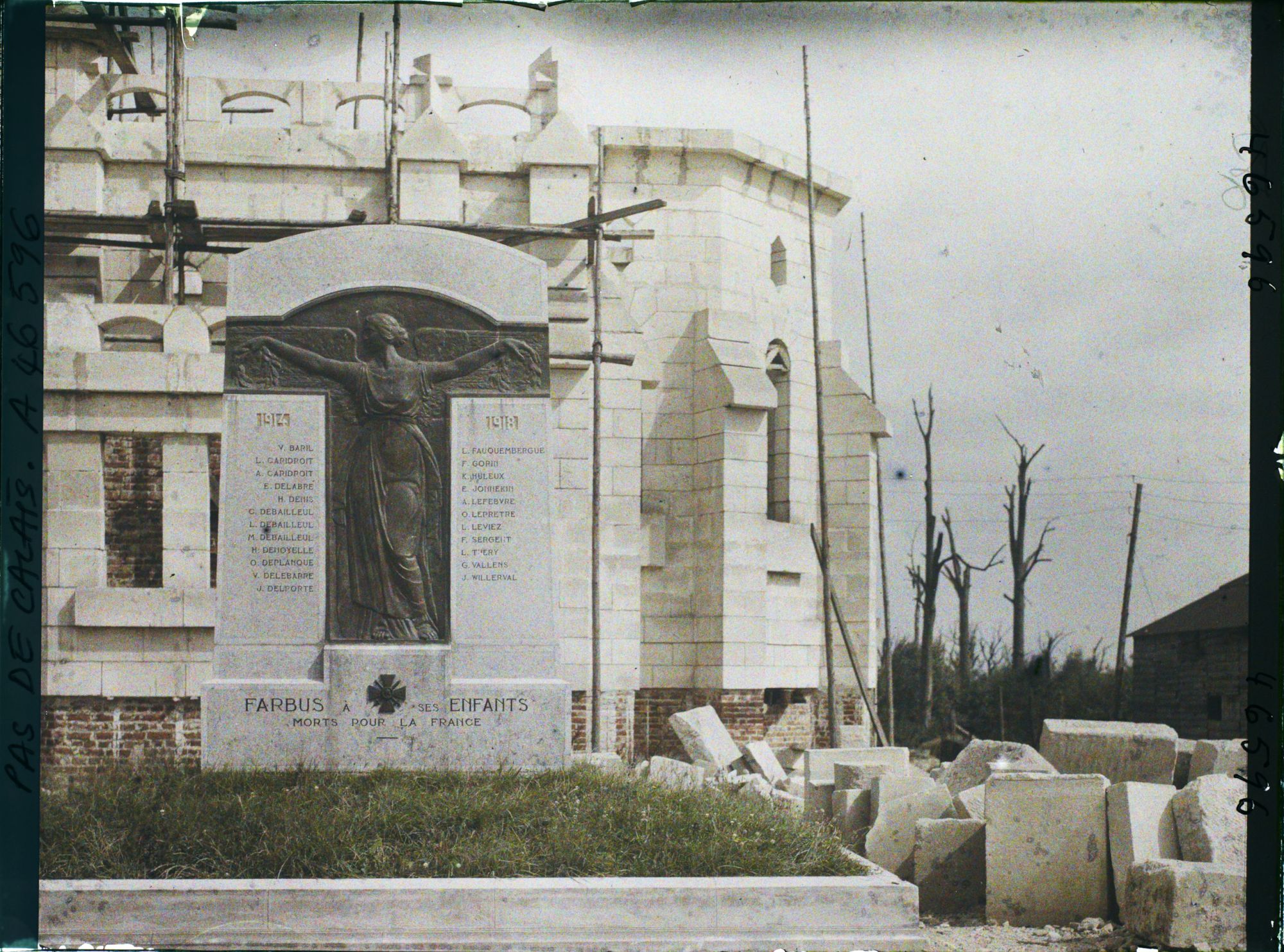 Image représentant France, Farbus, Monumt aux Morts