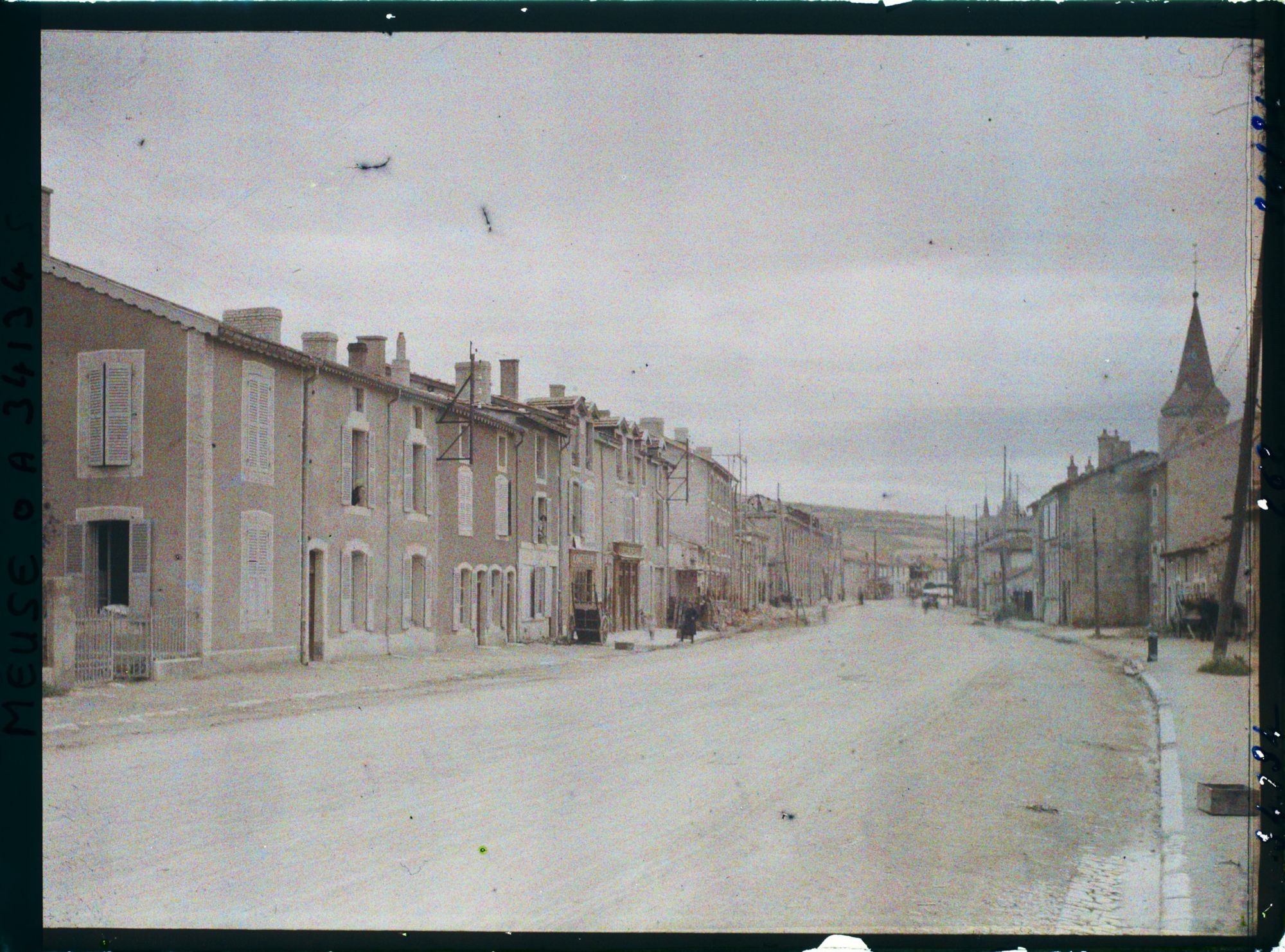 Image représentant France, Verdun, La grande rue du Faubourg Pavé
