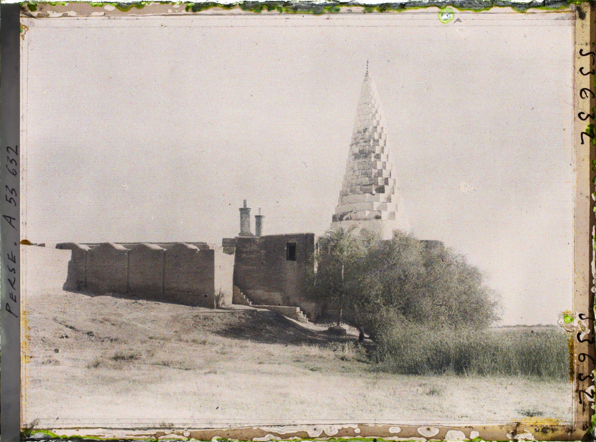 Image représentant Tombeau supposé de Daniel, un des grands prophètes de l'Ancien Testament