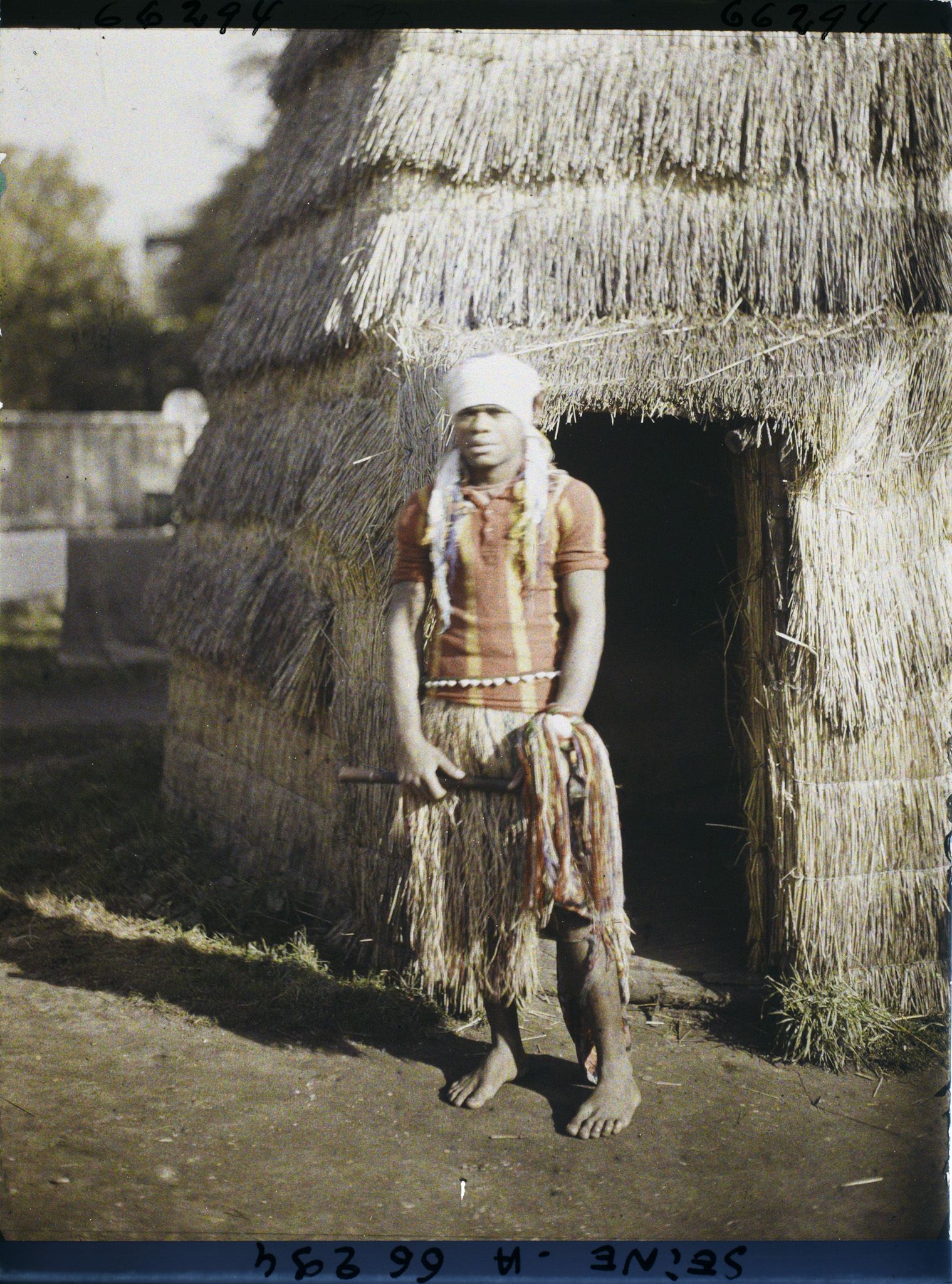 Image représentant L'Exposition Coloniale Internationale de 1931, un homme kanak