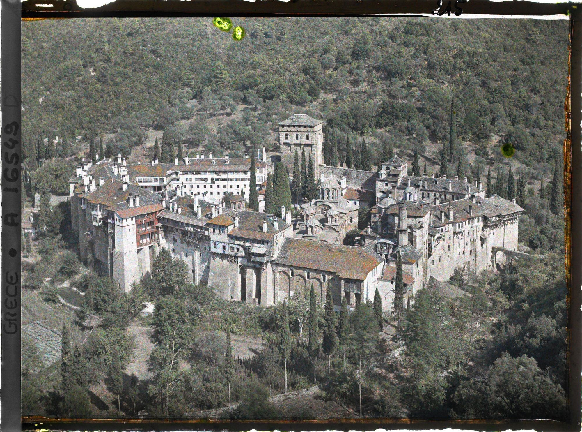 Image représentant Turquie, Hilendar, Panorama du Monastère de Hilendar