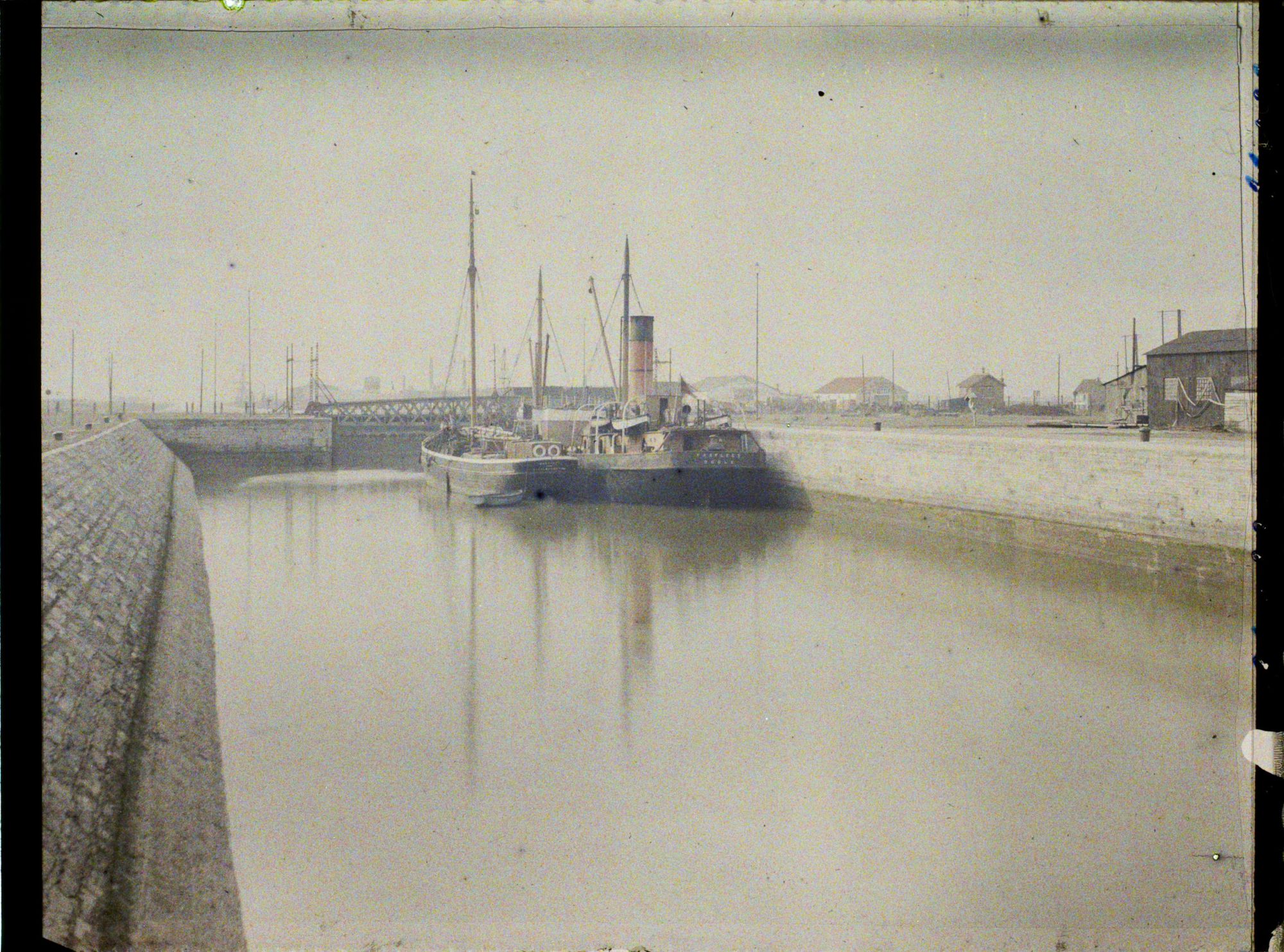 Image représentant Belgique, Zeebrugge, Le Canal de Brugge