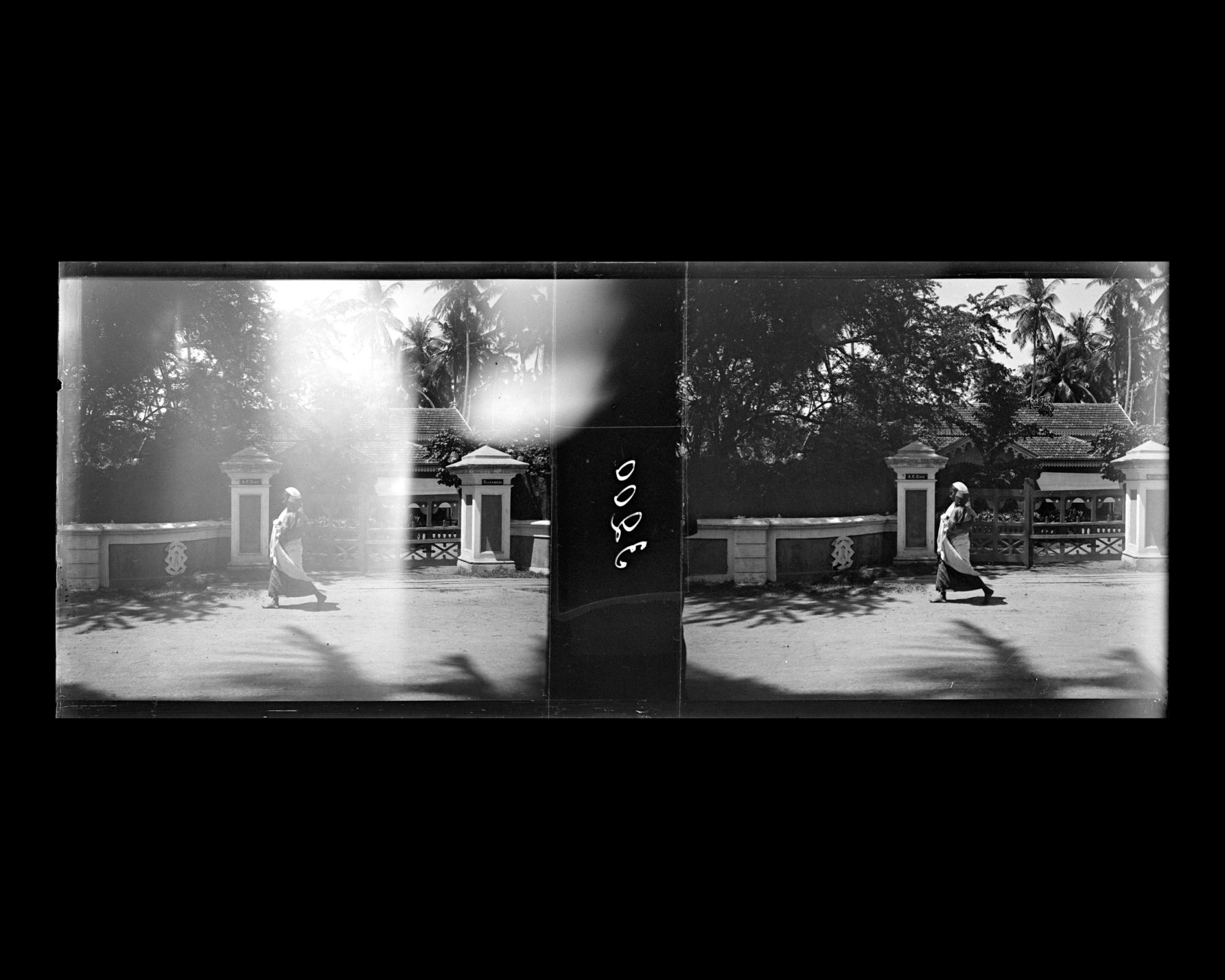 Image représentant L'entrée d'une villa, probablement dans le quartier de Colpetty