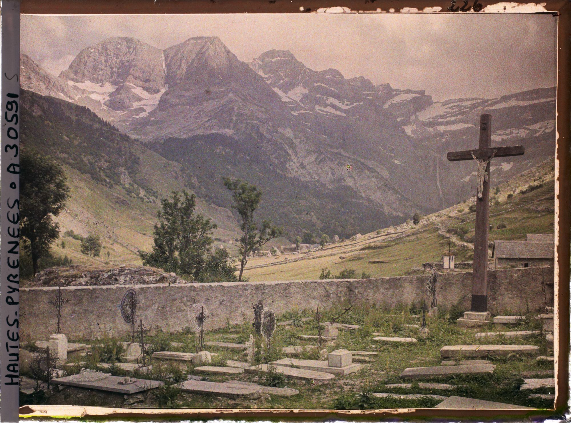 Image représentant France, Le Cimetière