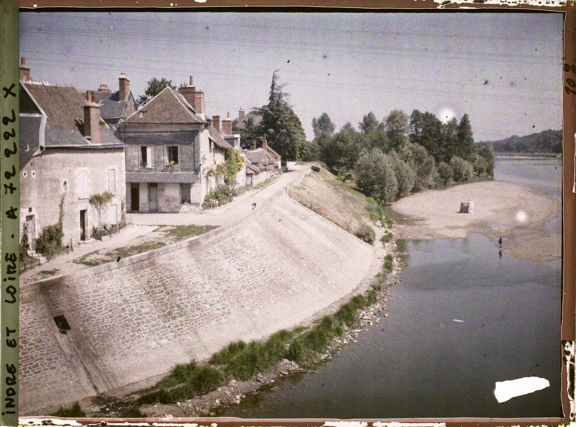 Image représentant Le quai François Tissard sur l'Ile d'Or
