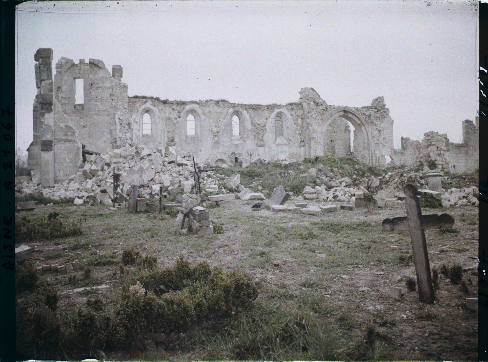 Image représentant France, Condé s/ Suippe, Eglise et Cimetière