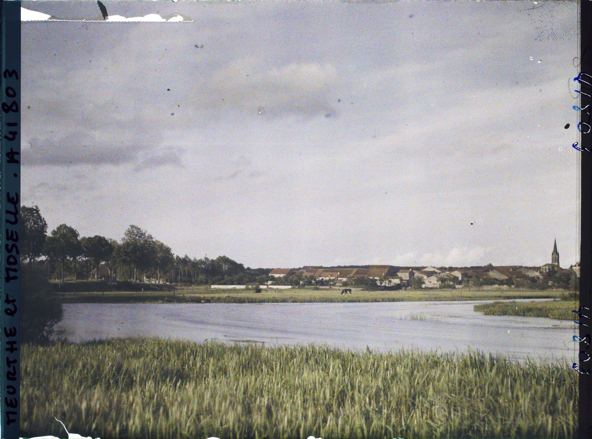 Image représentant France, Lamath, La Mortagne et Hermaménil (le Soir)