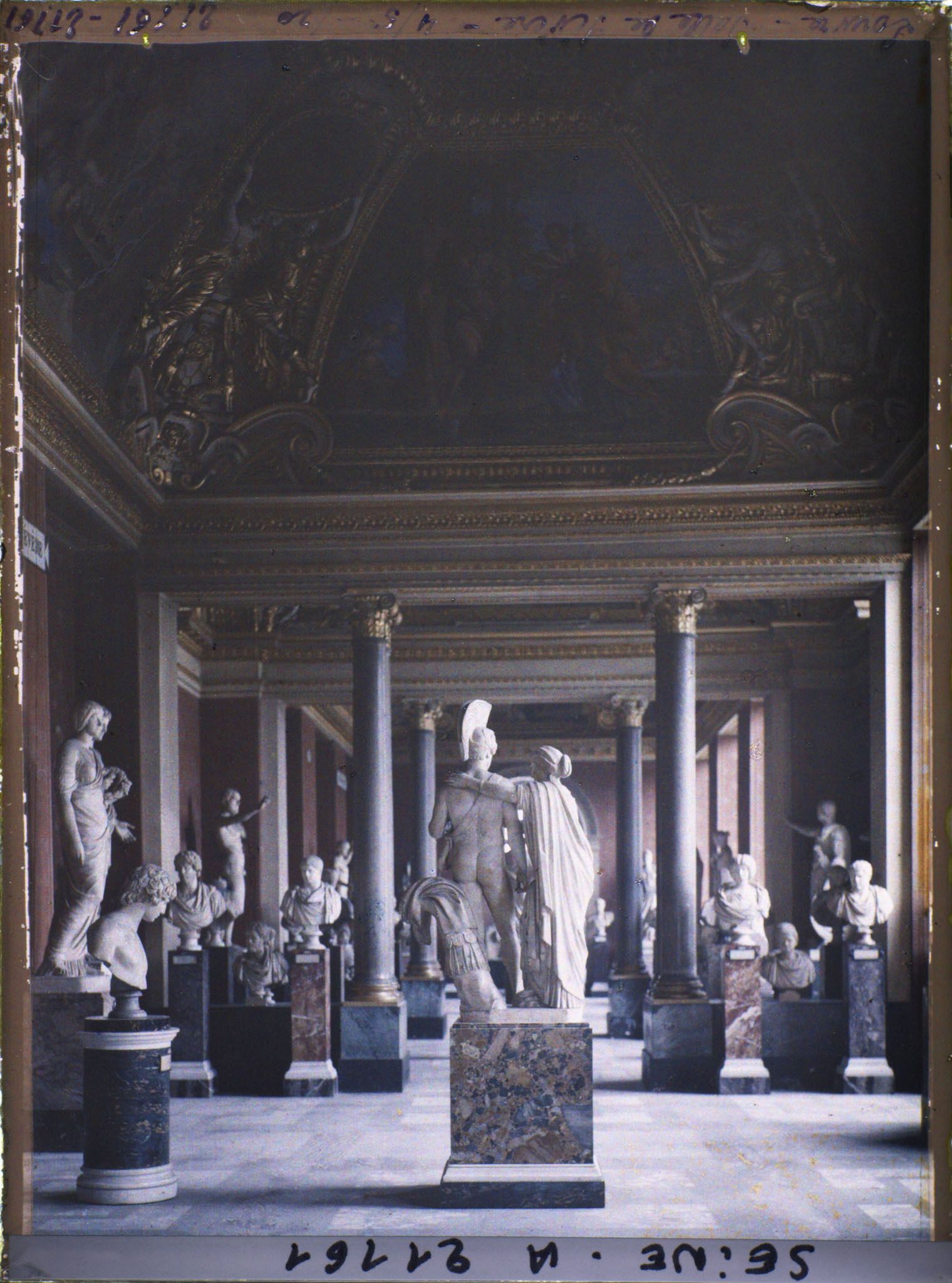 Image représentant Sculpture romaine salle de Septime Sévère, musée du Louvre
