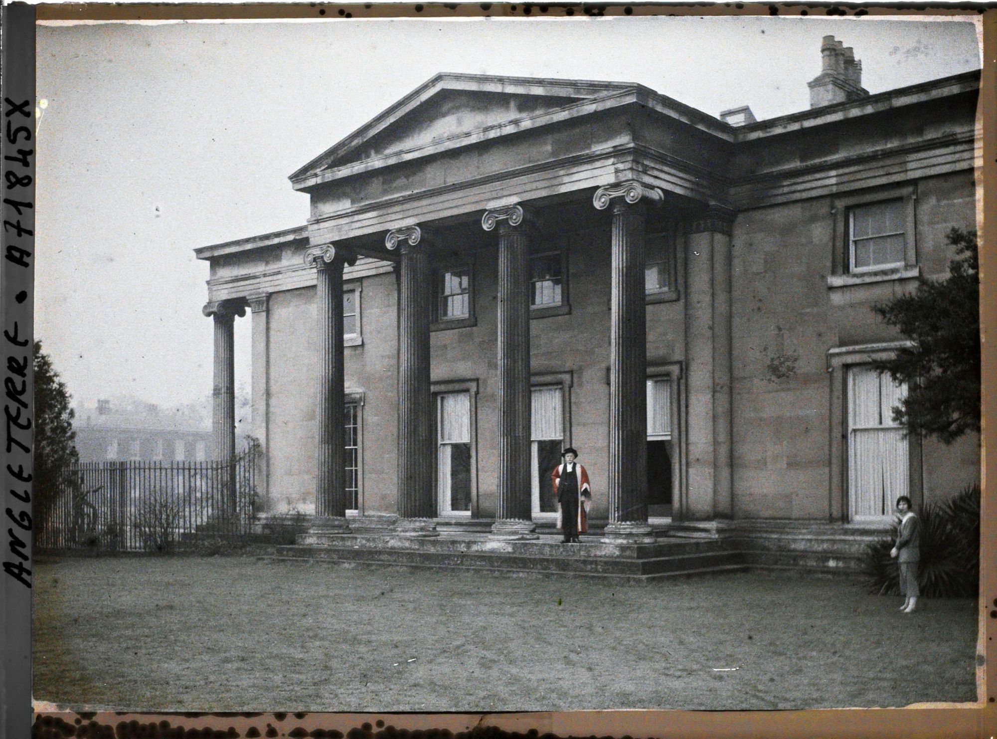 Image représentant Un universitaire